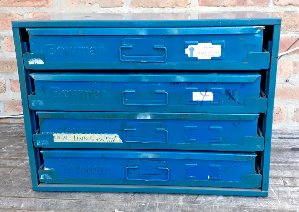 Large Compartmented-Box STEEL Cabinet - 4 Drawer Parts Cases 18x12x3 Latch -USA Large Compartmented-Box STEEL Cabinet - 4 Drawer Parts Cases 18x12x3 Latch -USA