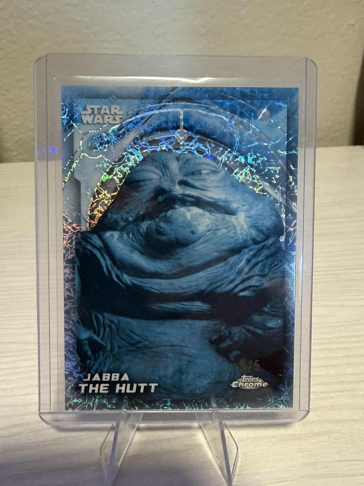 2026 Topps Chrome Star Wars Jabba the Hutt HothFractor /5 Bookend (CASE HIT) 2026 Topps Chrome Star Wars Jabba the Hutt HothFractor /5 Bookend (CASE HIT)