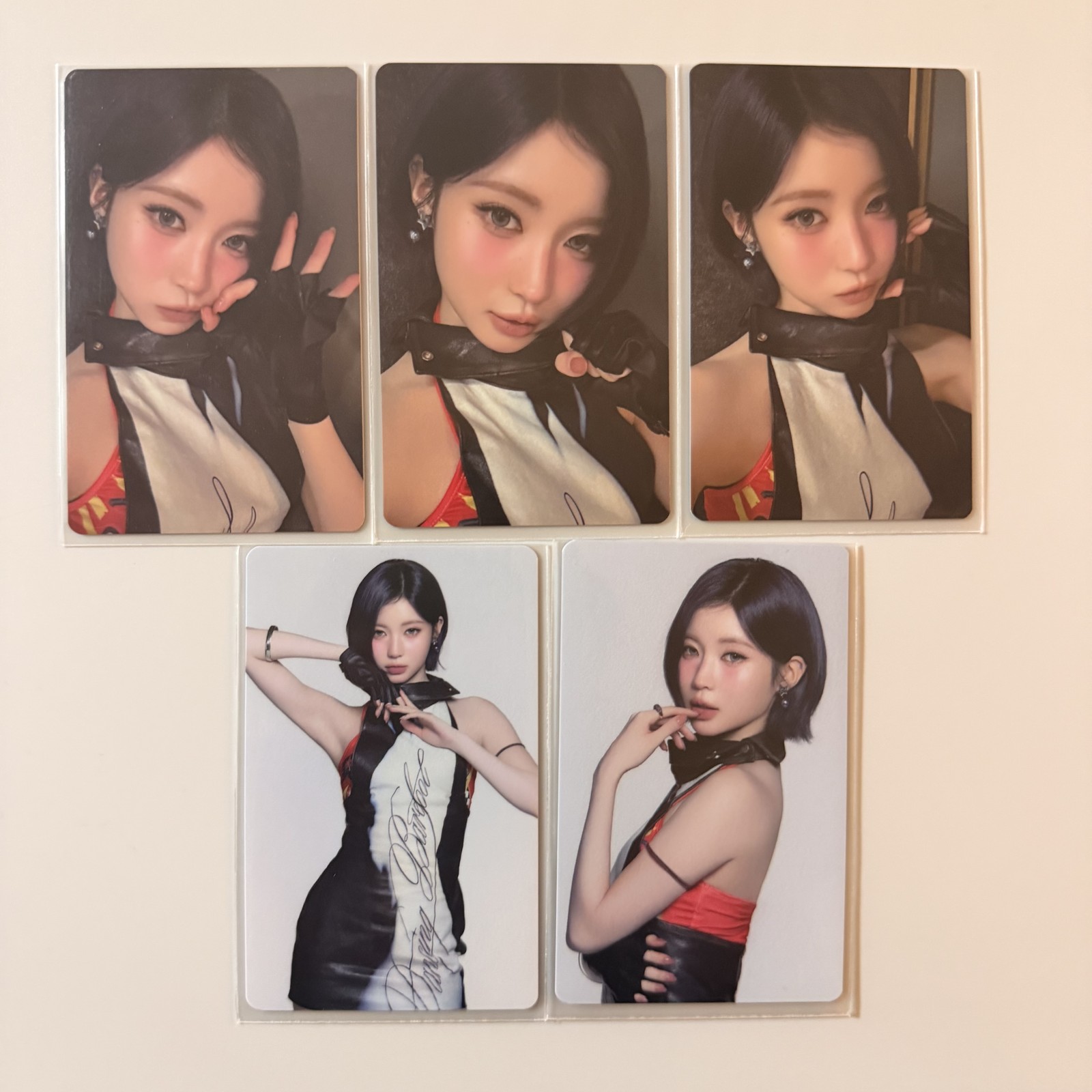 BABYMONSTER ASA Japan CHOOM Tour Venue Random Card A x4 + ¥6000 Bonus Card 5 Set BABYMONSTER ASA Japan CHOOM Tour Venue Random Card A x4 + ¥6000 Bonus Card 5 Set