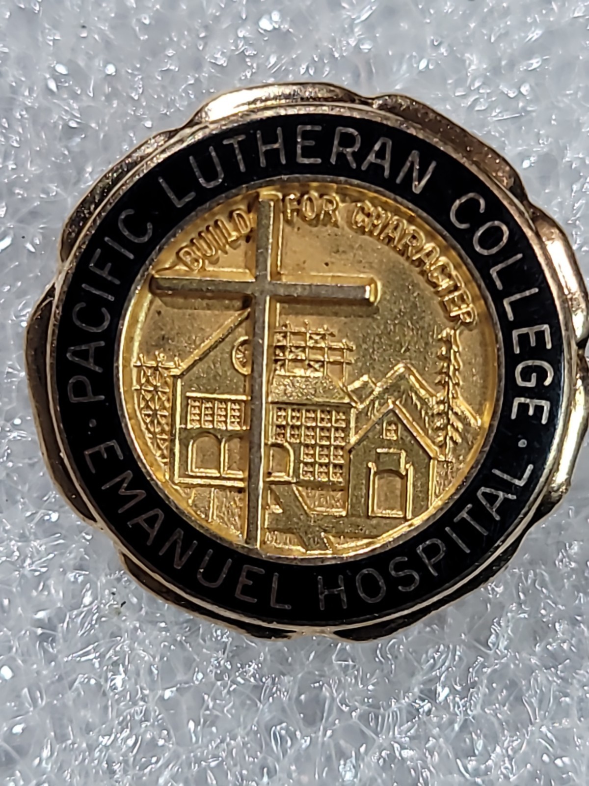 vintage 10k pin "Pacific Lutheran College Emanuel Hospital vintage 10k pin "Pacific Lutheran College Emanuel Hospital