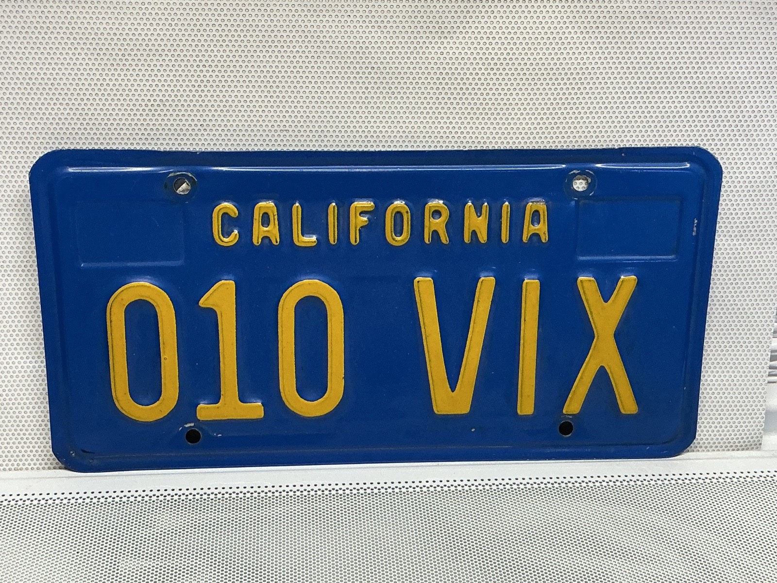 Vintage California License Plate 010 VIX Blue Yellow 70’s Classic Vintage California License Plate 010 VIX Blue Yellow 70’s Classic