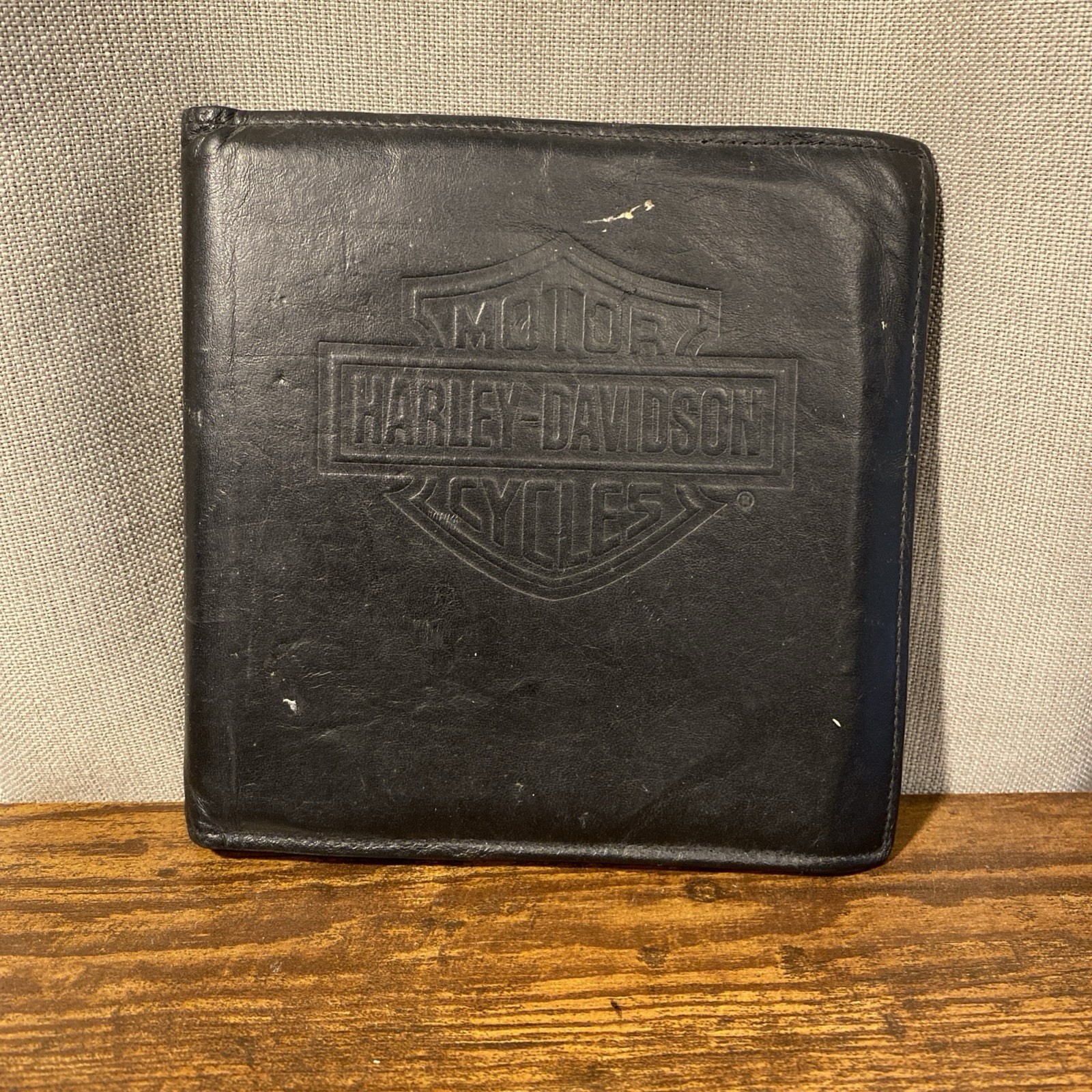 Harley Davidson 1994 the right stuff T2-31327 Vintage Leather CD Storage Case