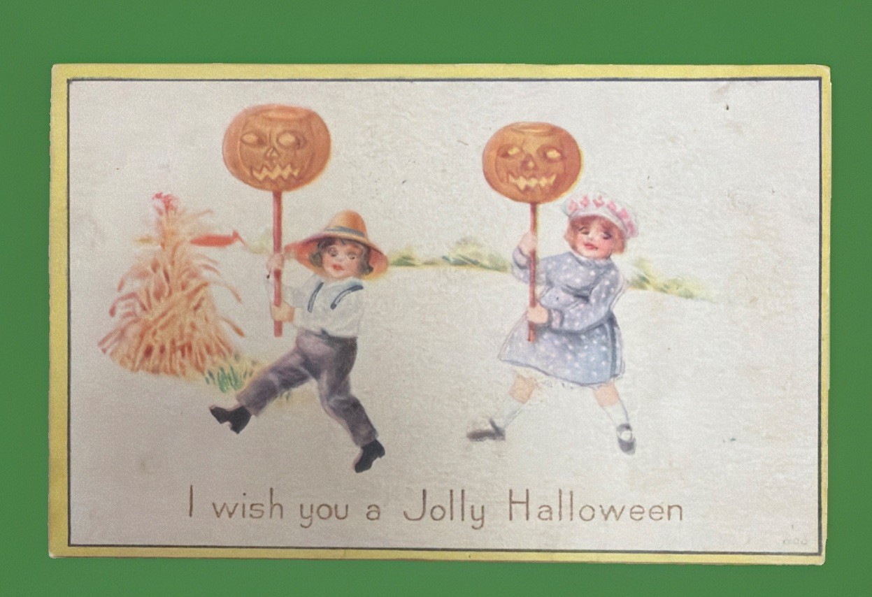 Vintage / Antique 1908-1915 Halloween Greetings Postcard • Gibson Art Co.