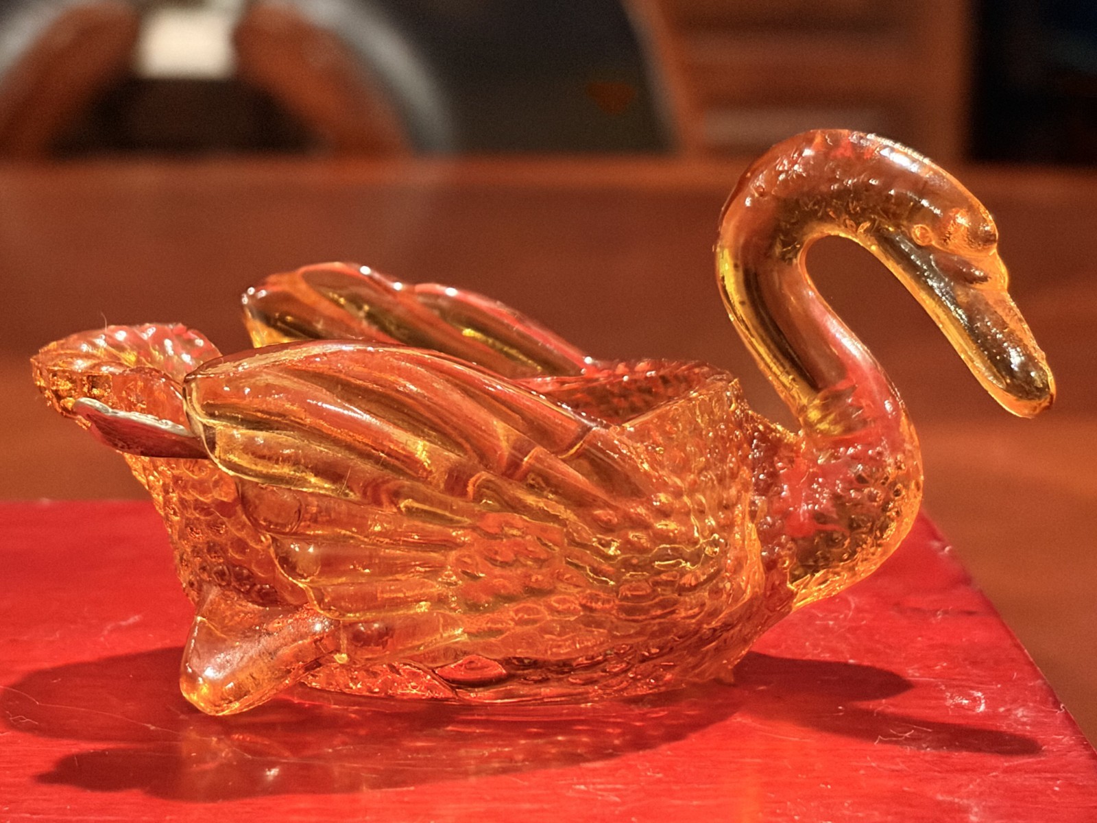 Vintage LE Smith Amber Glass Swan Master Salt Cellar Dish w/ Spoon Ex Cond 2"