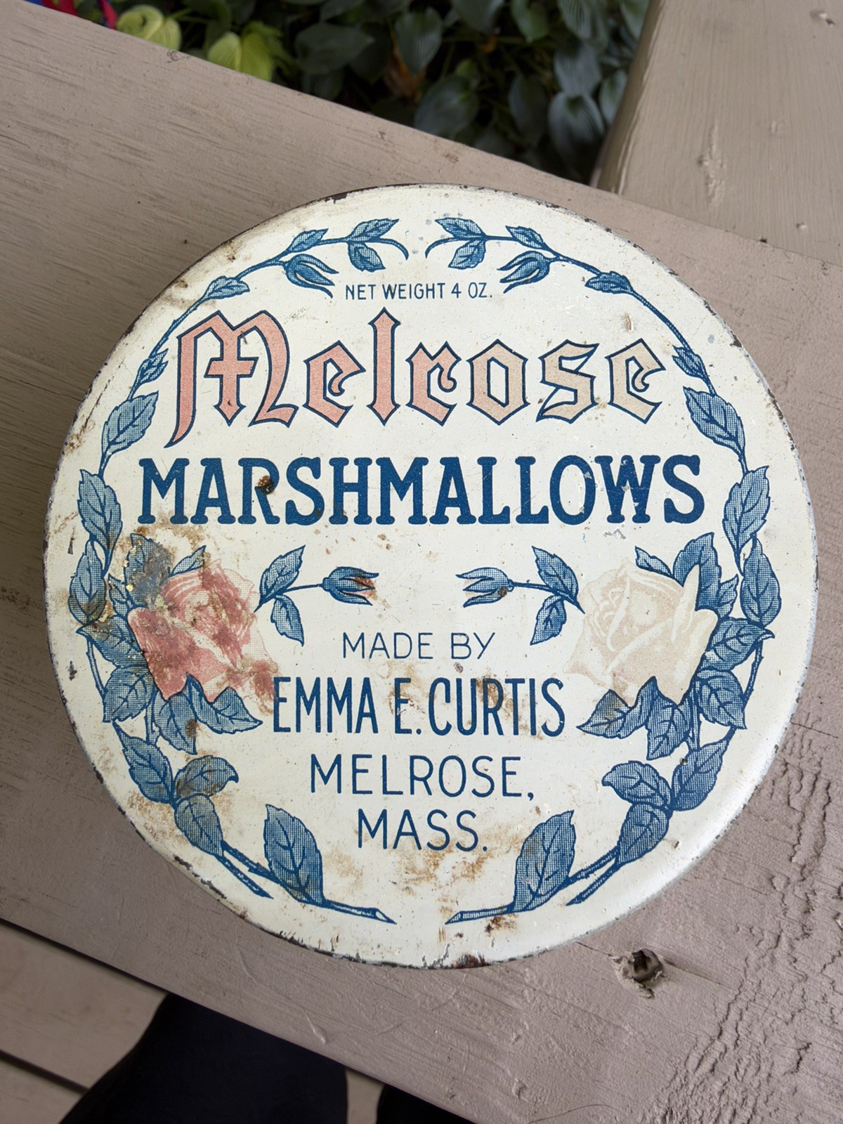 Vintage Melrose Marshmallow Advertising Tin 4 oz Emma Curtis, Melrose Mass.