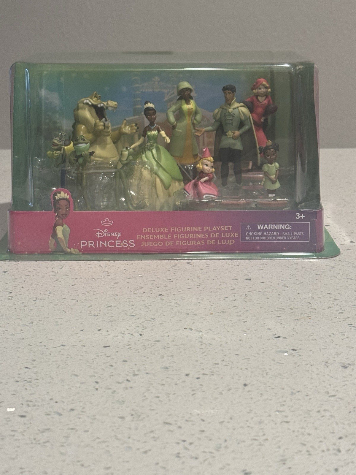NEW Disney Princess Tiana Deluxe Figurine 9 Piece Playset NEW Disney Princess Tiana Deluxe Figurine 9 Piece Playset