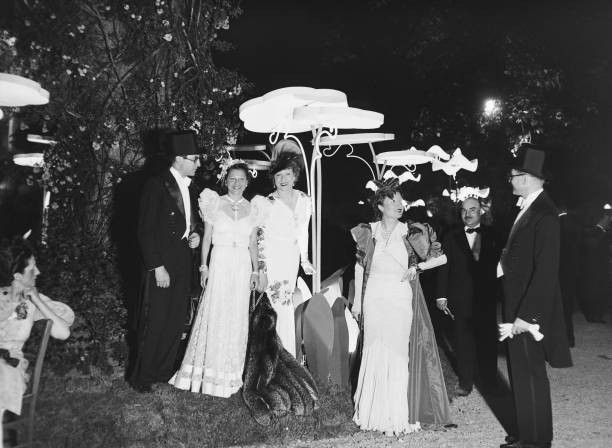 Elegant participants of the Nuit Feerique De Longchamp July 4 1937 Old Photo Elegant participants of the Nuit Feerique De Longchamp July 4 1937 Old Photo