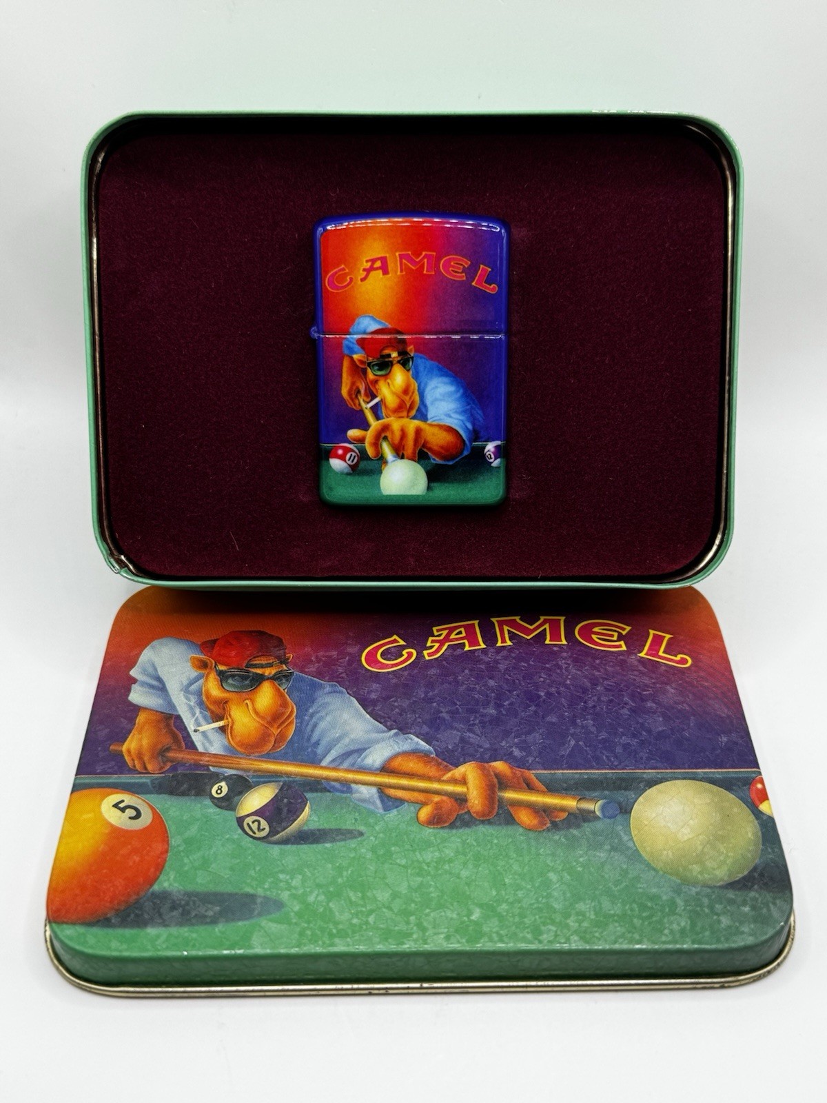 Zippo Joe Camel Pool Player Design Collectible Lighter w/ Tin Case Vintage