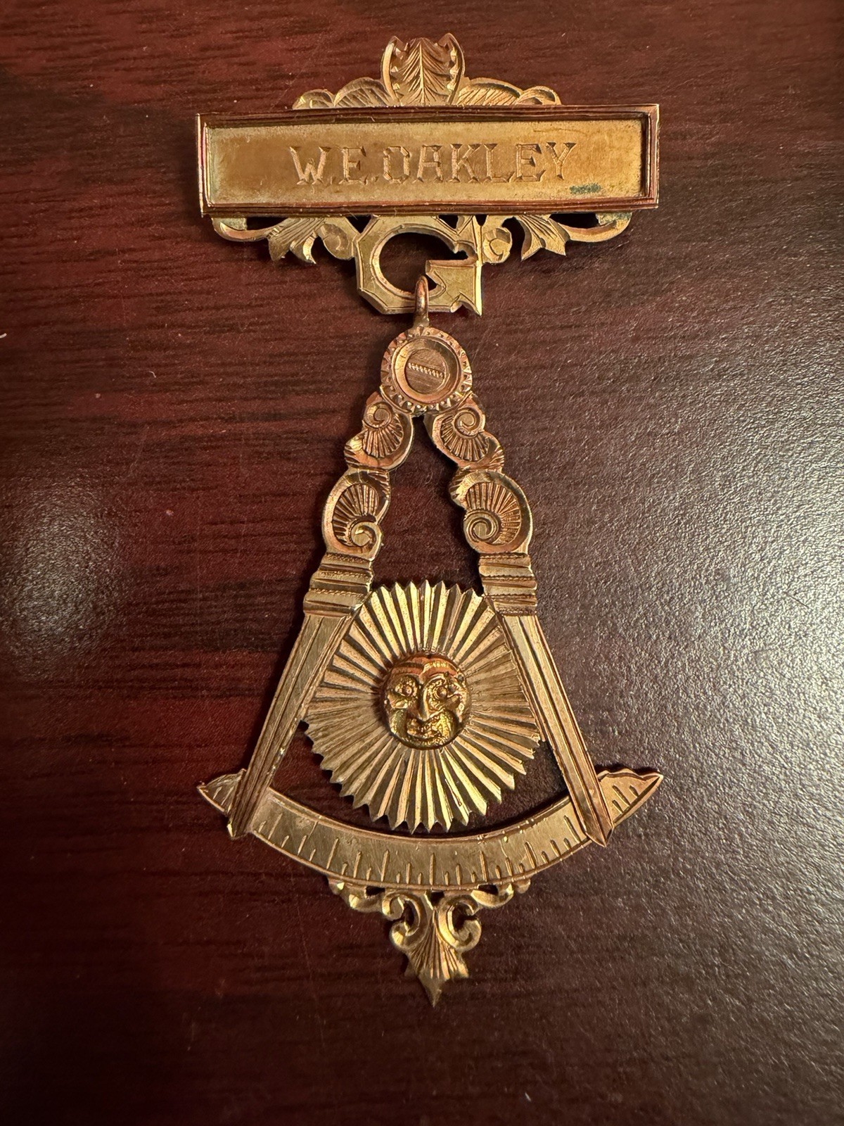 1911 Vintage Gold Masonic Past Master W. E. Oakley East Nashville Lodge No. 560 1911 Vintage Gold Masonic Past Master W. E. Oakley East Nashville Lodge No. 560