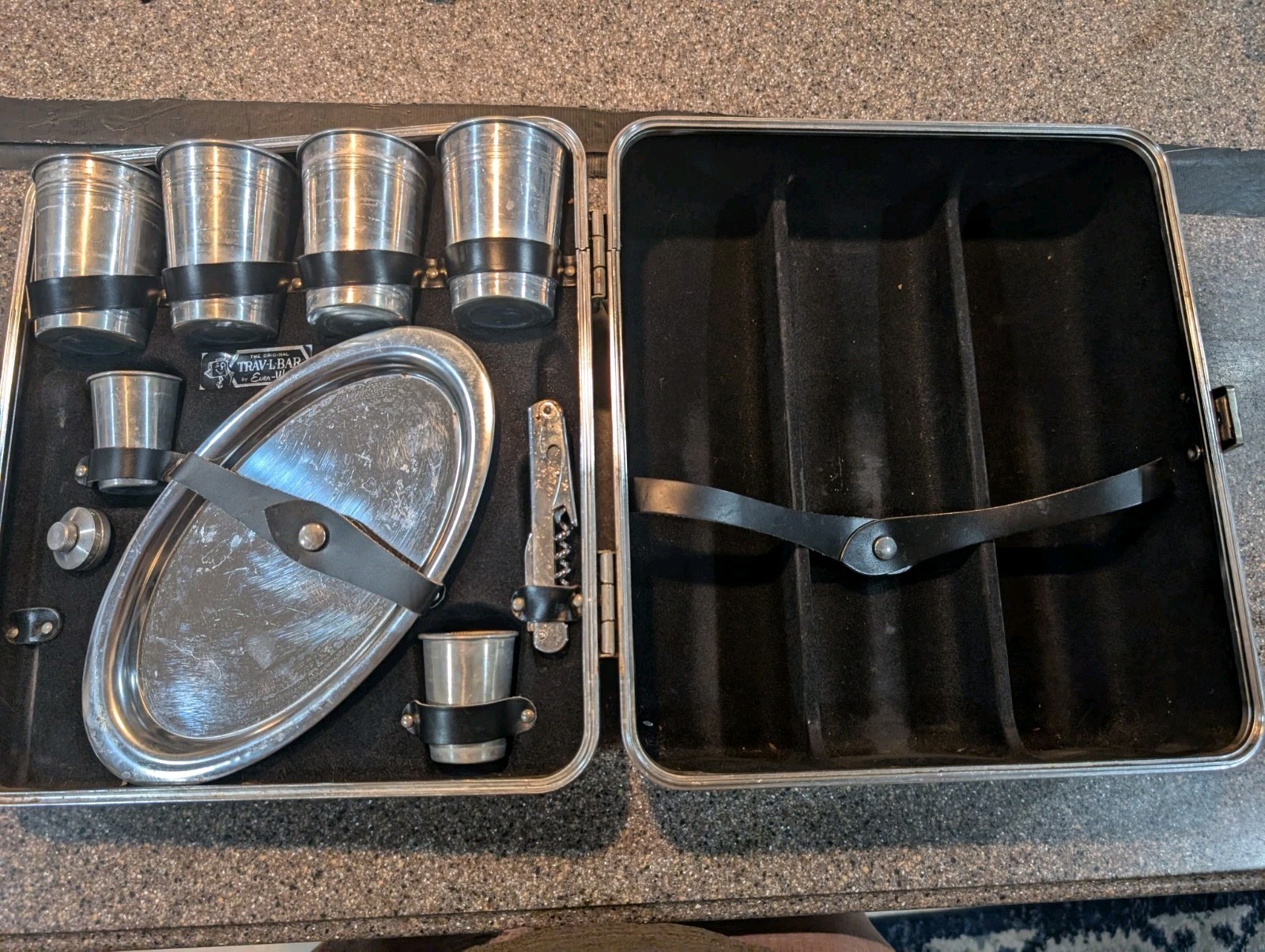 MCM Travel BAR: Vintage Executair 101 Ever-Wear Trav-L-Bar Incomplete MCM Travel BAR: Vintage Executair 101 Ever-Wear Trav-L-Bar Incomplete