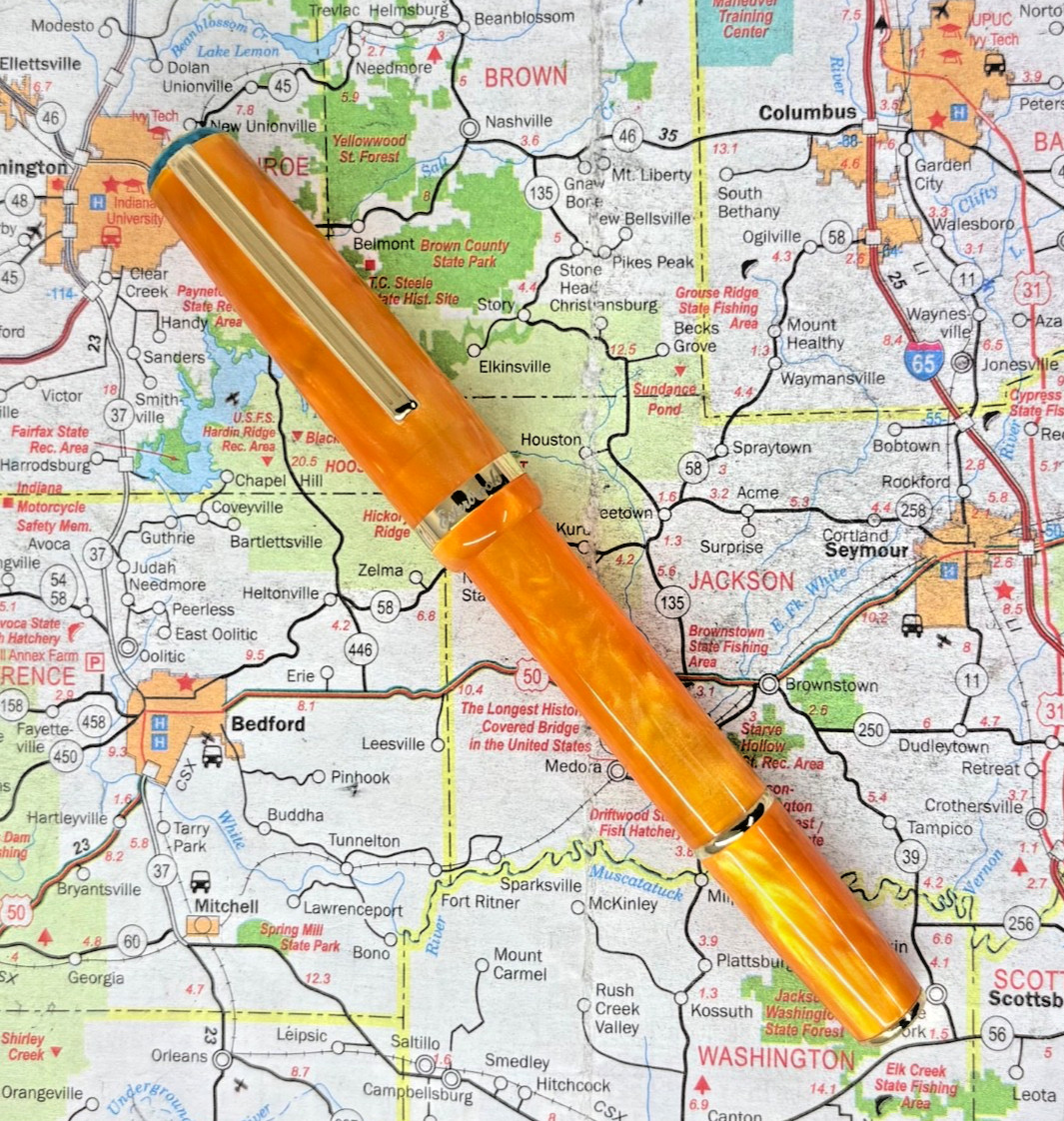 Esterbrook Estie JR Pocket Pen Orange Sunset w/ Medium Nib & Ink Converter Esterbrook Estie JR Pocket Pen Orange Sunset w/ Medium Nib & Ink Converter
