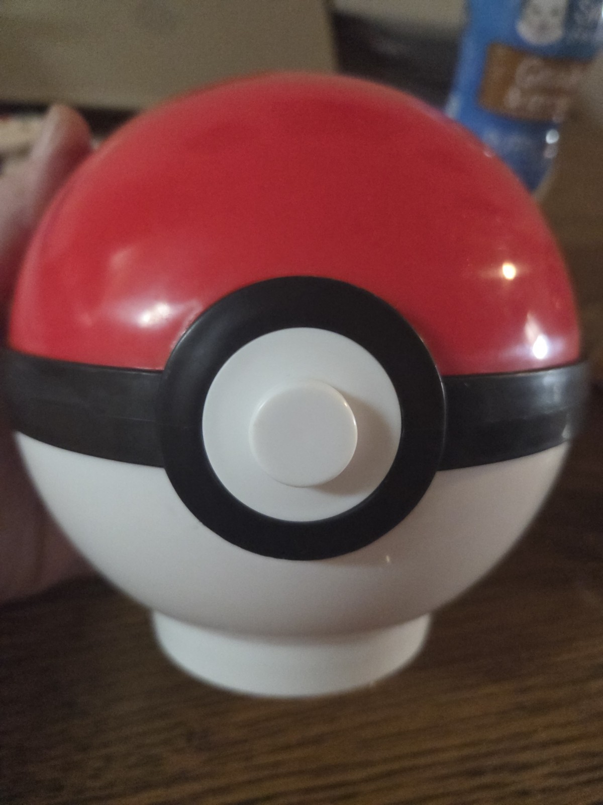 Pokémon Poke Ball 2000 Kraft Bowl Extremely Rare Used. Mac and Cheese Pokémon Poke Ball 2000 Kraft Bowl Extremely Rare Used. Mac and Cheese