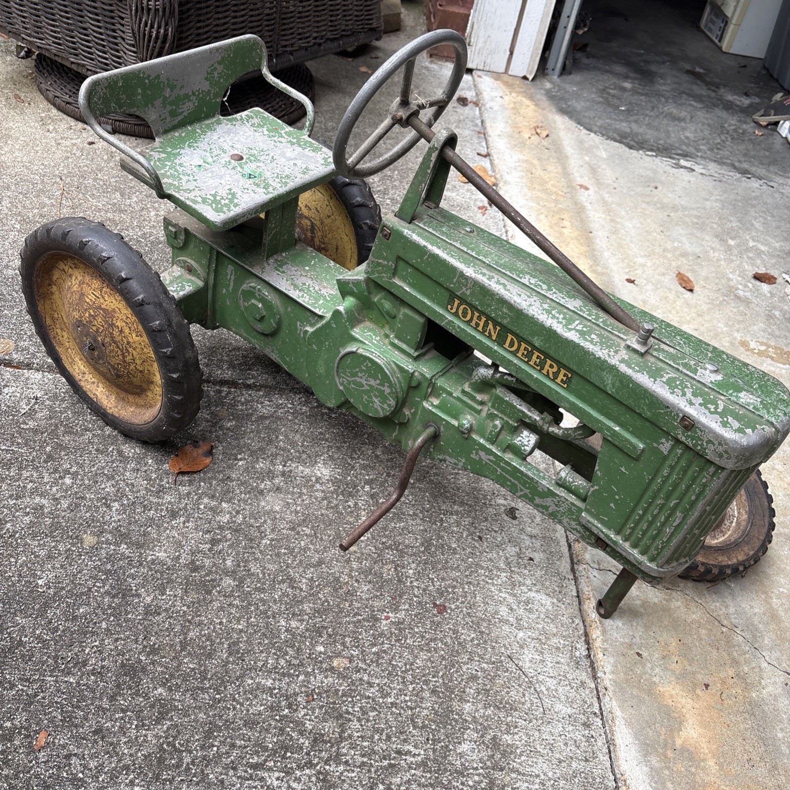 Vintage John Deere 130 Pedal Tractor  Original - Worth A lot More 