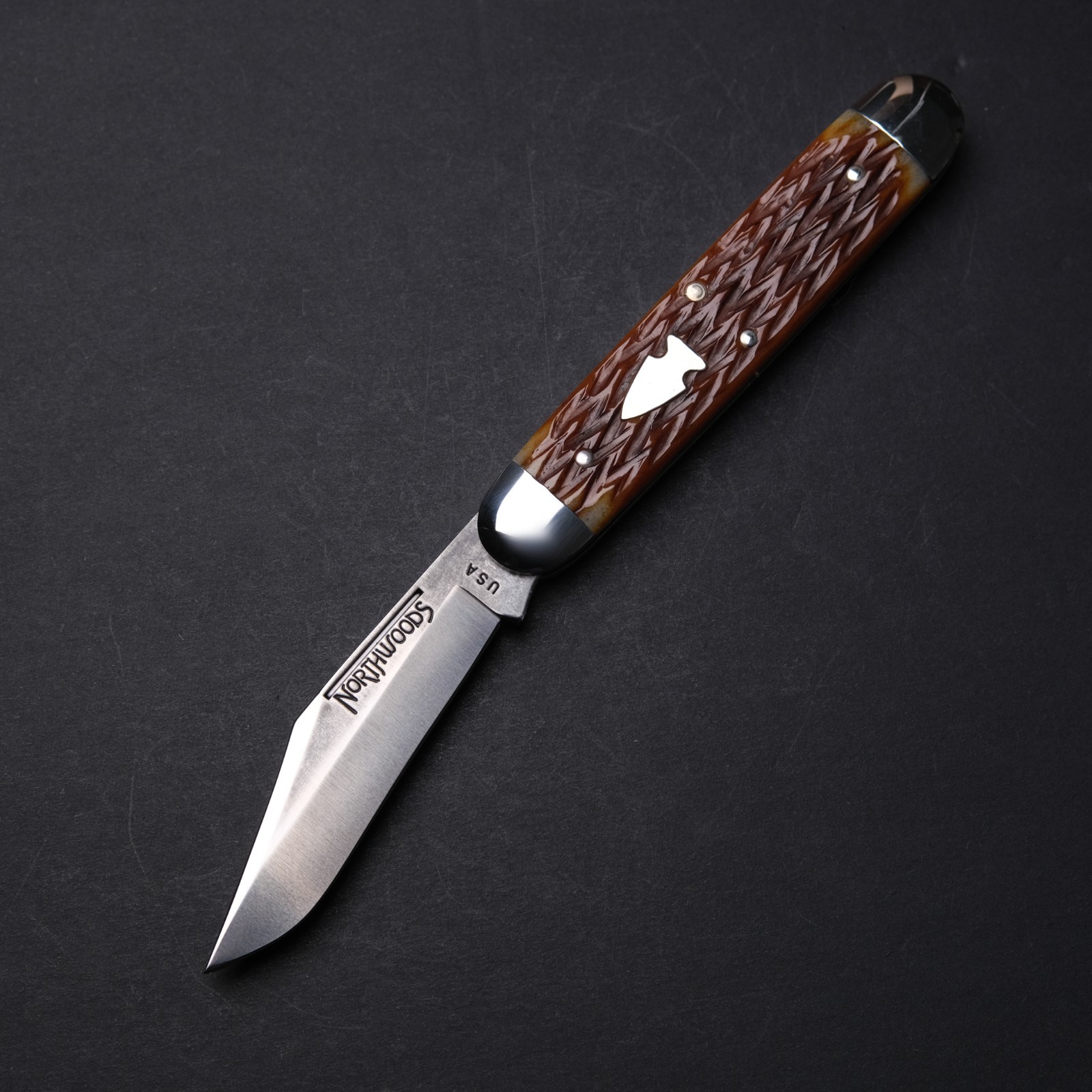 Northwoods Knives GEC Forest Jack - Chestnut Jigged Bone / Clip Point Blade Northwoods Knives GEC Forest Jack - Chestnut Jigged Bone / Clip Point Blade