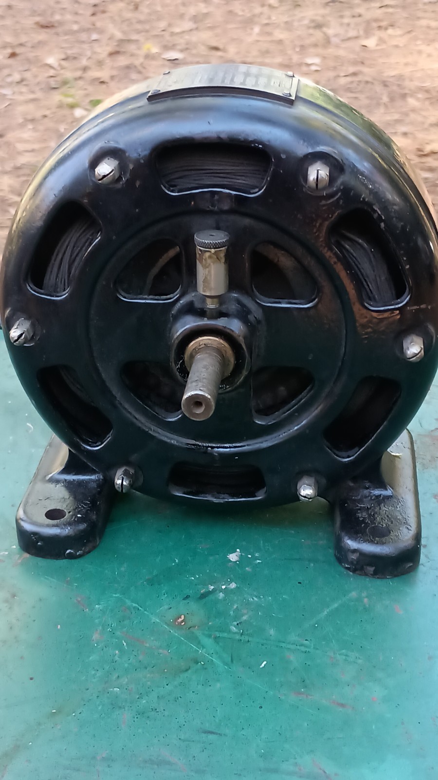 Antique Electric Motor pancake Holtzer Cabot 😄 RUNS Perfect 😄Clean Quite 😄 Antique Electric Motor pancake Holtzer Cabot 😄 RUNS Perfect 😄Clean Quite 😄