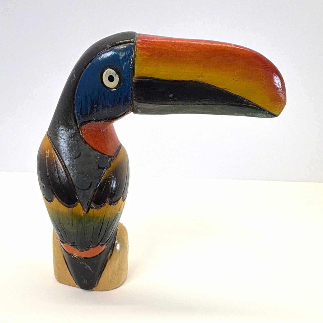 Hand Carved Hand Painted Wooden Toucan Bird Figurine, Made in Ecuador Hand Carved Hand Painted Wooden Toucan Bird Figurine, Made in Ecuador