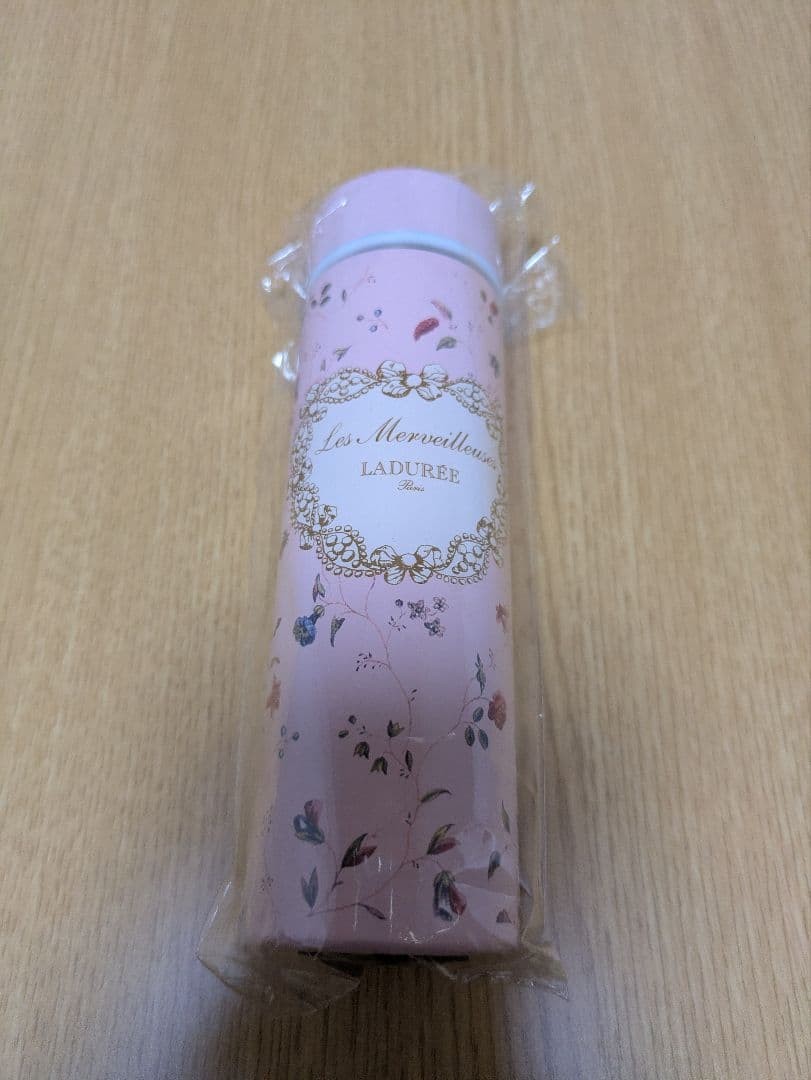New and unused Les Merveilleuses LADUREE water bottle bottle