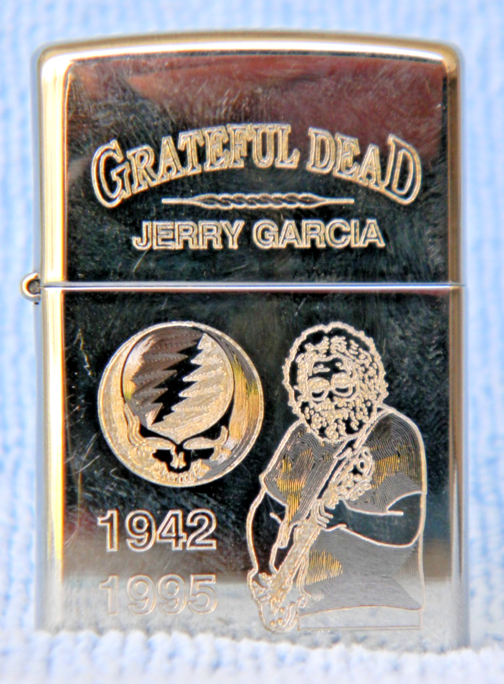 scarce Grateful Dead Jerry Garcia 1942-1995 Zippo Lighter scarce Grateful Dead Jerry Garcia 1942-1995 Zippo Lighter