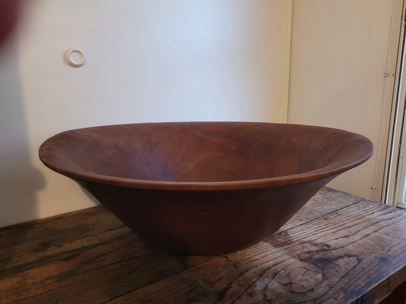 Antique Vintage 25 Inch Hugh Primitive Wooden Bowl Very Nice Antique Vintage 25 Inch Hugh Primitive Wooden Bowl Very Nice