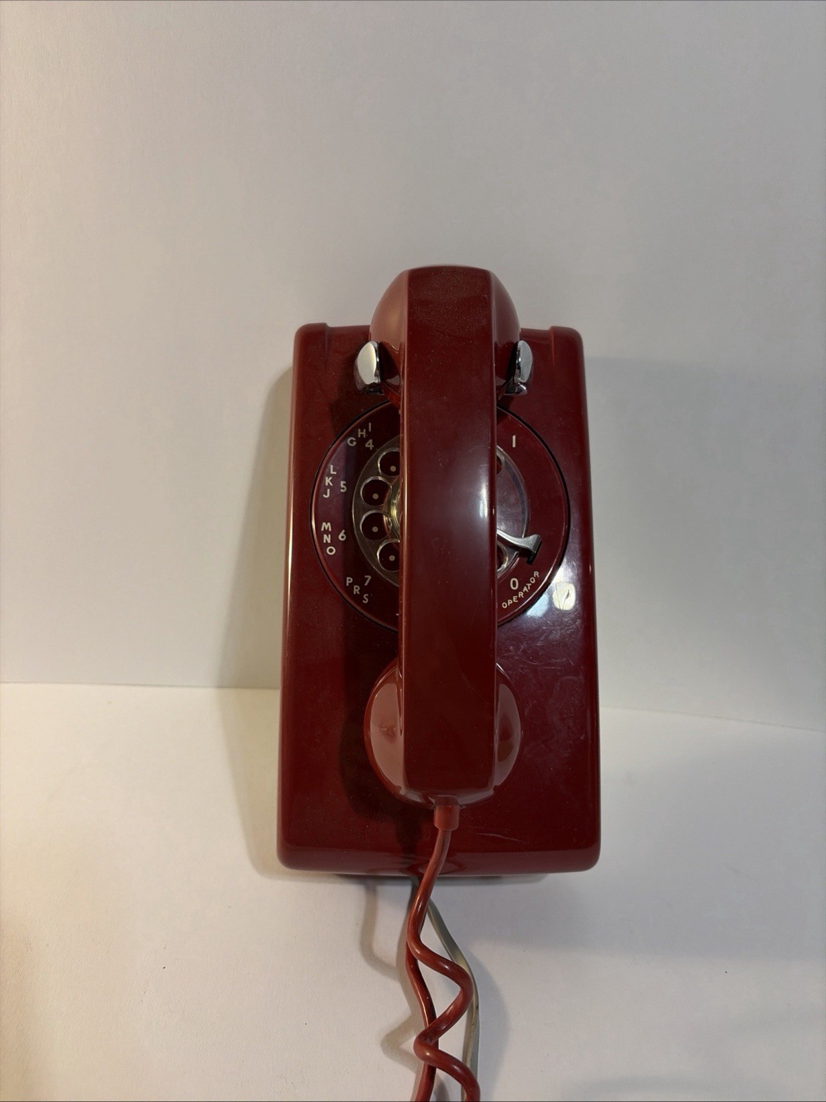 VINTAGE 70's ~ Bright Red~ ITT 554 ~ Retro Rotary Wall Landline Telephone ~ Used VINTAGE 70's ~ Bright Red~ ITT 554 ~ Retro Rotary Wall Landline Telephone ~ Used