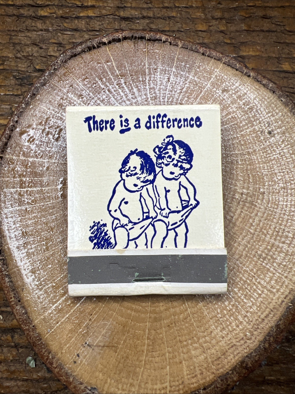 Vintage Matchbook Collectible Ephemera A25 broad axe Pennsylvania unusual top 