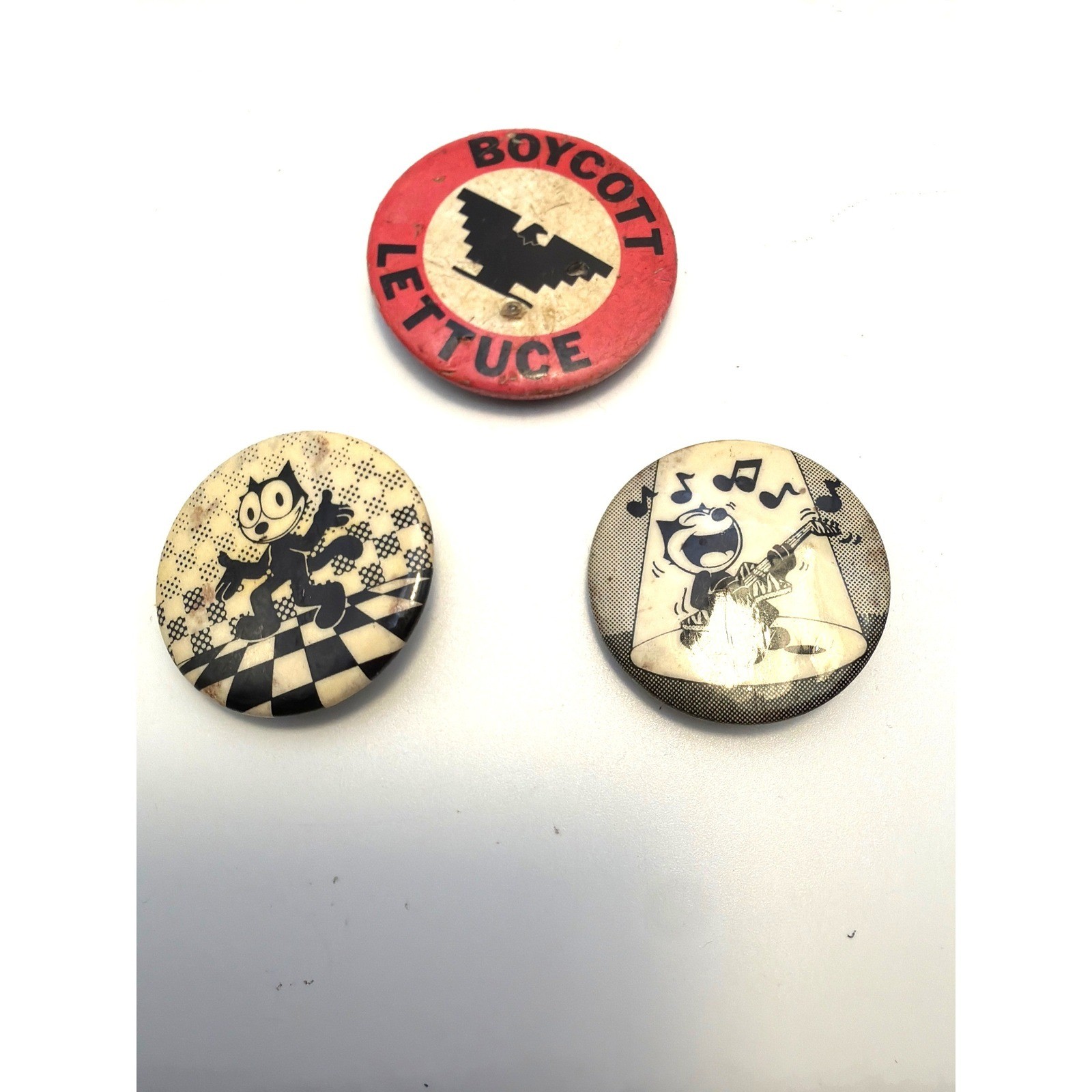 Vintage Felix the Cat 1981 & UFW Boycott Lettuce Pinback Button Lot 3pc Vintage Felix the Cat 1981 & UFW Boycott Lettuce Pinback Button Lot 3pc