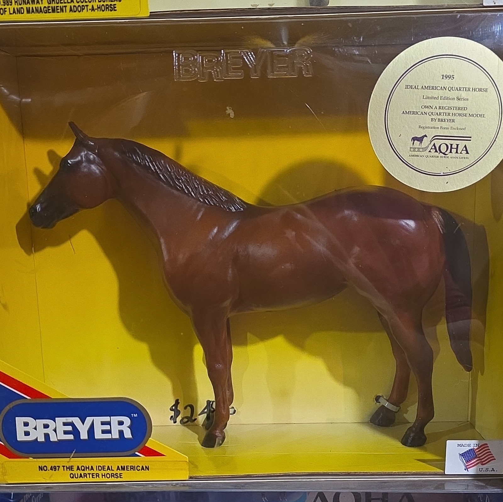 Breyer AQHA Ideal American Quarter Horse Plastic Model Limited Edition Boxed Breyer AQHA Ideal American Quarter Horse Plastic Model Limited Edition Boxed