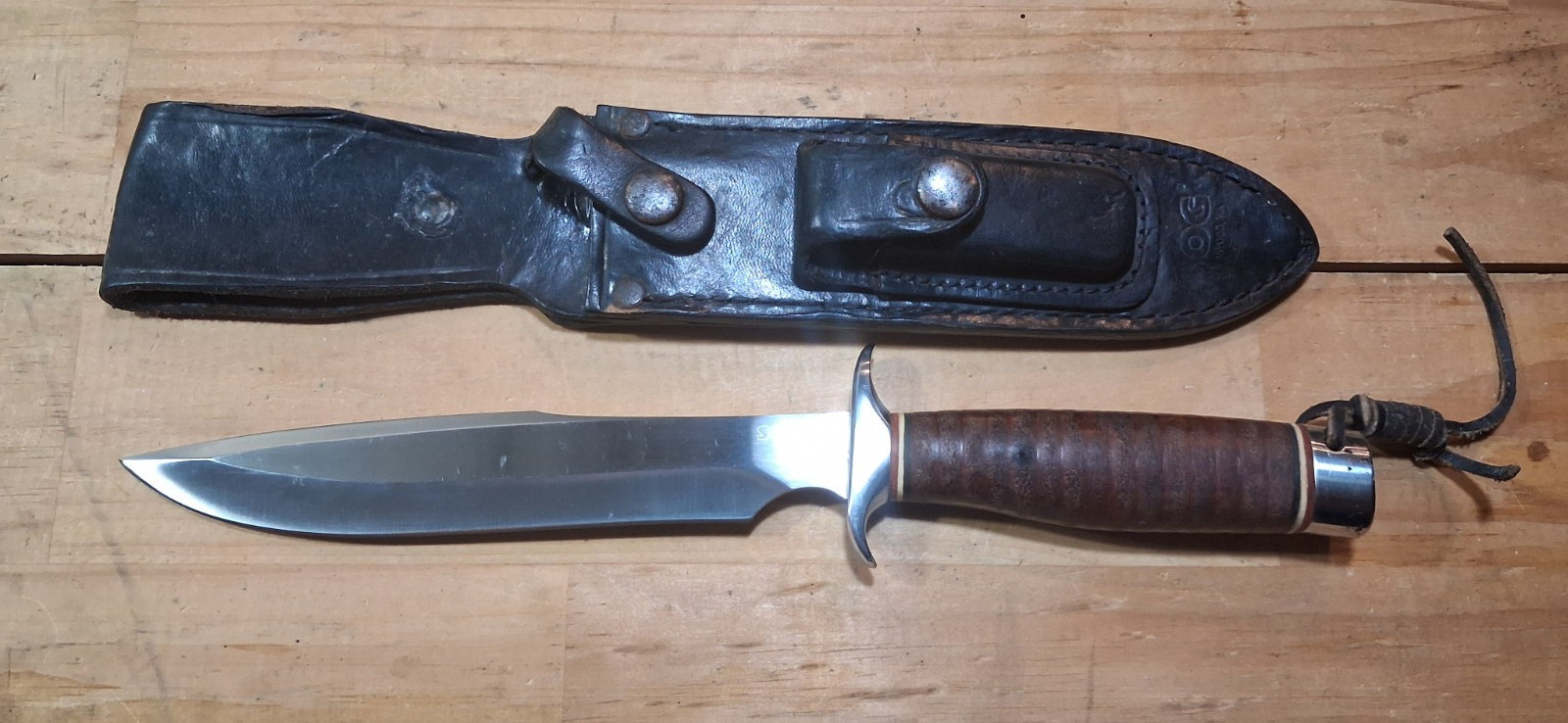 Vintage SOG Angeny fixed blade knife #0083 out of first 1000 Vintage SOG Angeny fixed blade knife #0083 out of first 1000