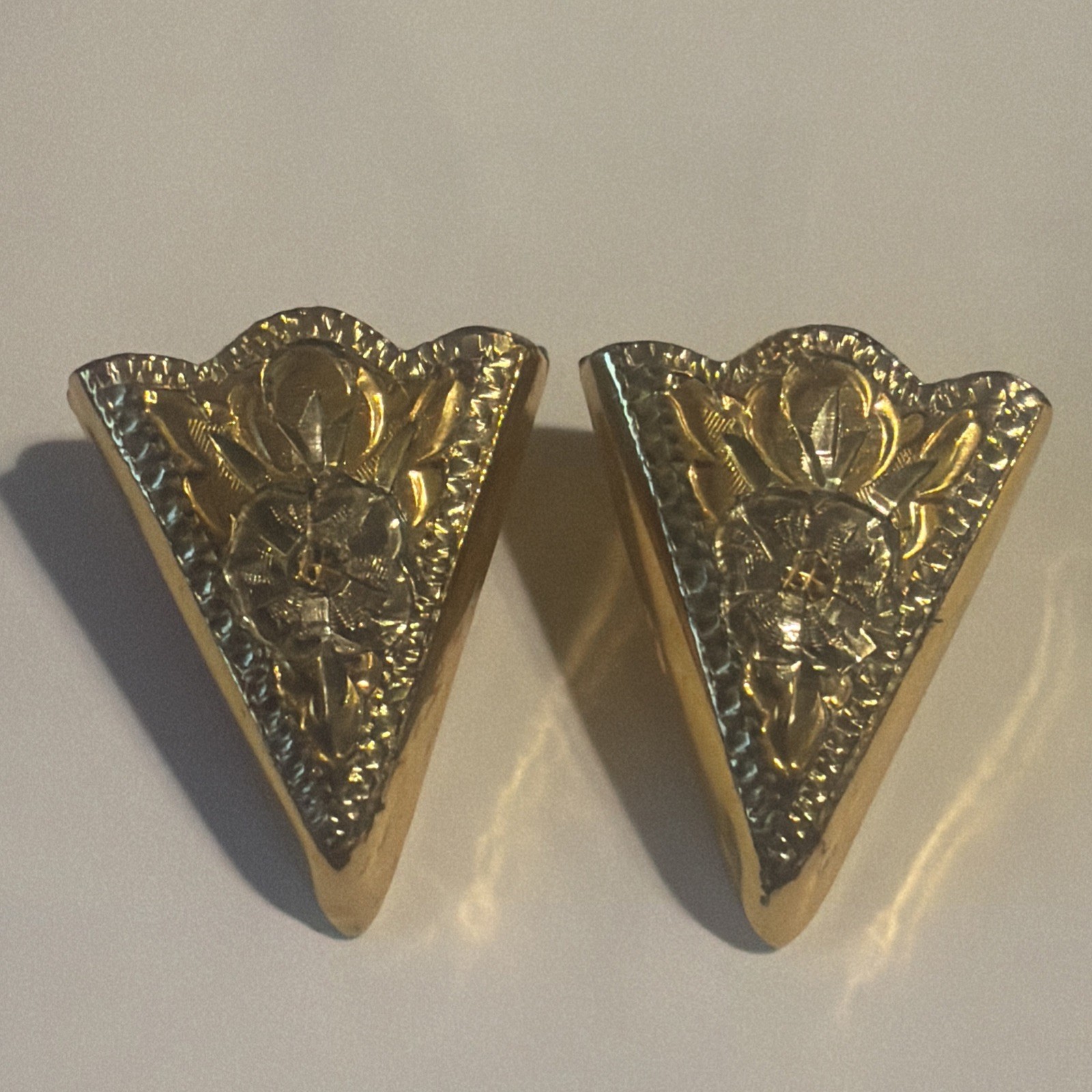 Vintage Native American Crumrine MFC 22k Gold Over Sterling Silver Colla Tips Vintage Native American Crumrine MFC 22k Gold Over Sterling Silver Colla Tips