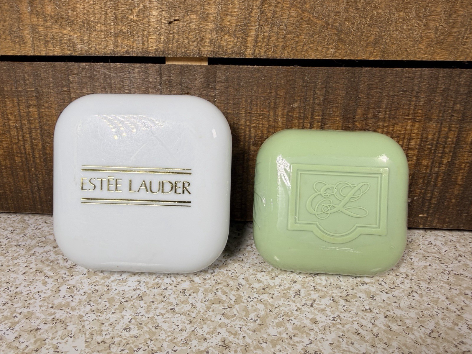 Vintage Estée Lauder Youth Dew Perfume Soap 3.5 OZ In Plastic Case Soap Sealed Vintage Estée Lauder Youth Dew Perfume Soap 3.5 OZ In Plastic Case Soap Sealed