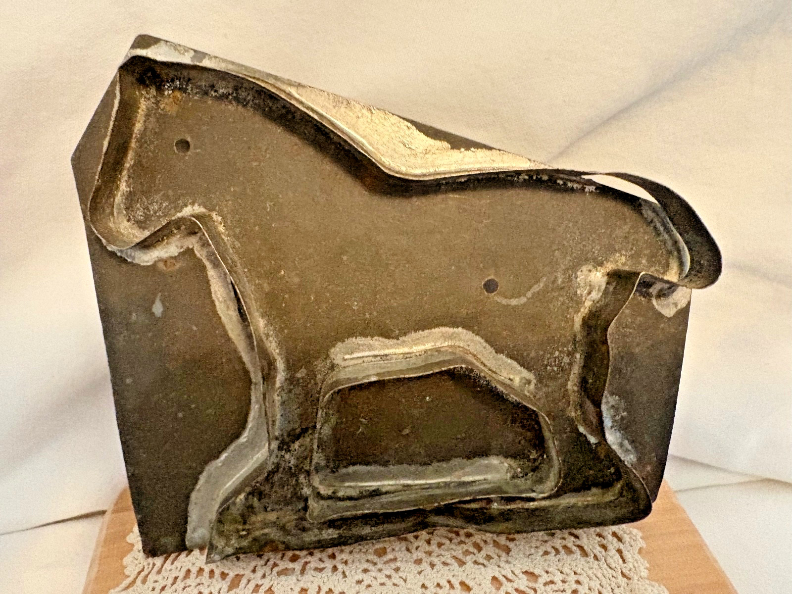 Antique Folk Art Tin HORSE COOKIE CUTTER Handmade Soldered Tinsmith Antique Folk Art Tin HORSE COOKIE CUTTER Handmade Soldered Tinsmith