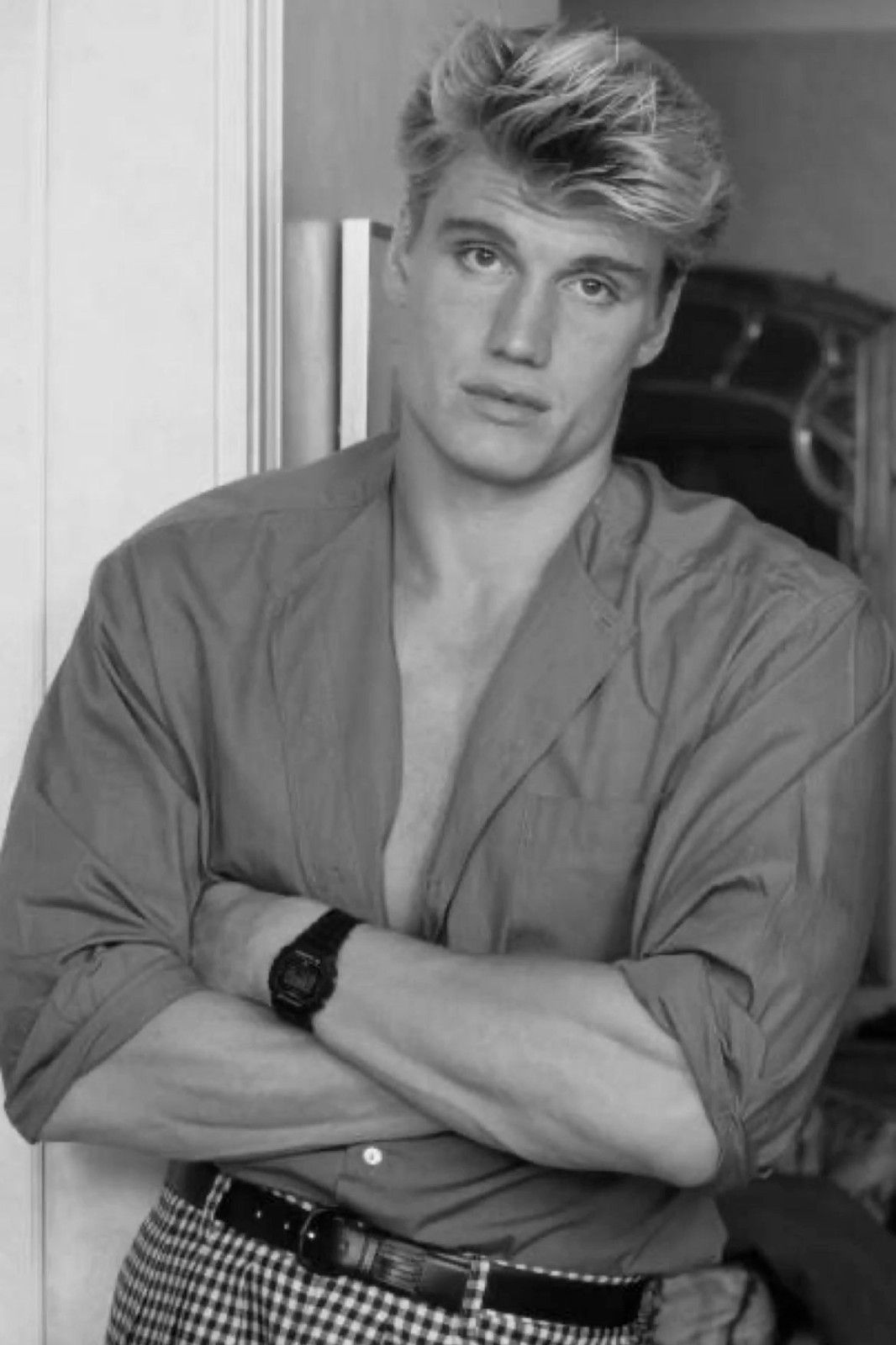 Actor DOLPH LUNDGREN Classic Vintage Retro Publicity Picture Photo 6x8 Actor DOLPH LUNDGREN Classic Vintage Retro Publicity Picture Photo 6x8