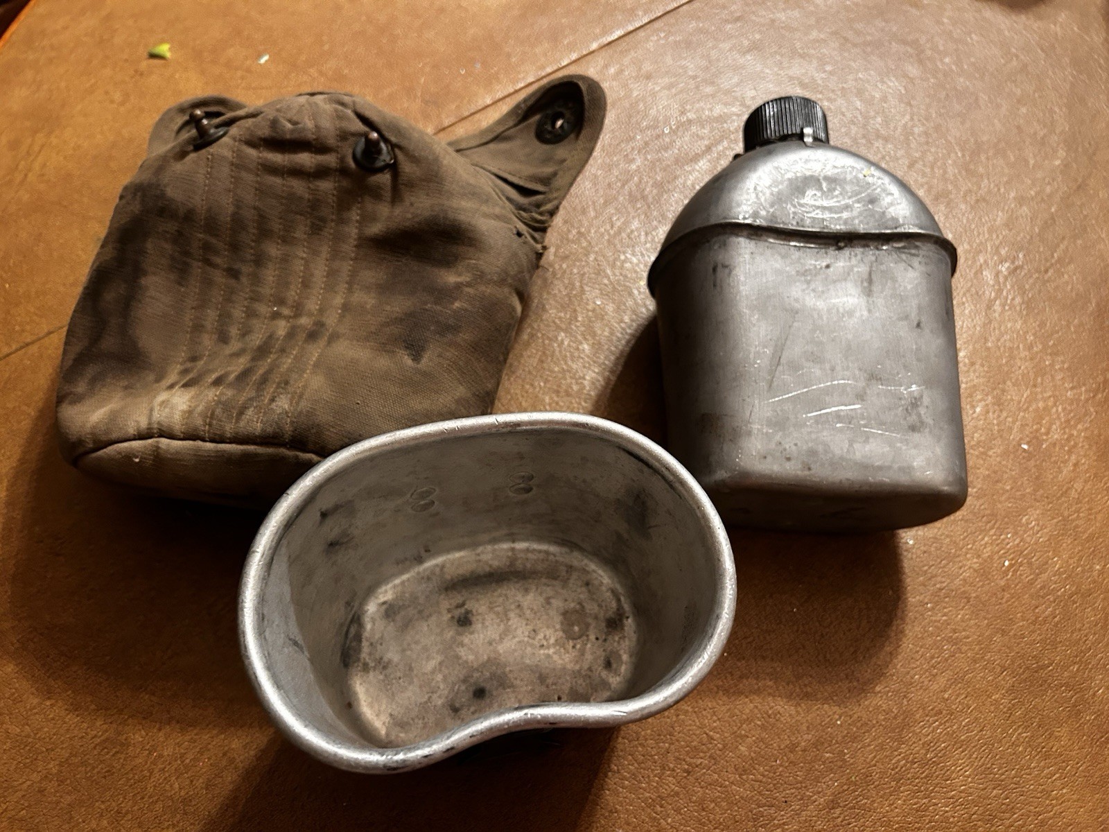 Complete World War II (WW2) US Military Canteen Set (Cup, Cover, Canteen) 1945