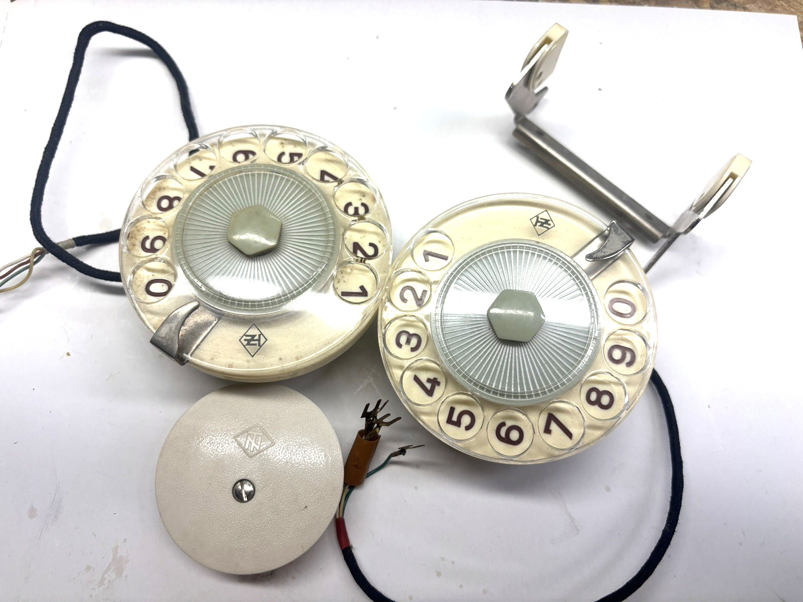 VINTAGE TELEPHONE PARTS - 1963 1962 ROTARY DIALS FOR PARTS VINTAGE TELEPHONE PARTS - 1963 1962 ROTARY DIALS FOR PARTS