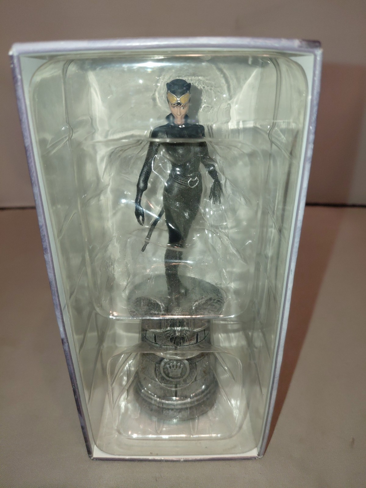 DC Chess Figure Collection Catwoman (Queen) Chess Piece Only w/ Box