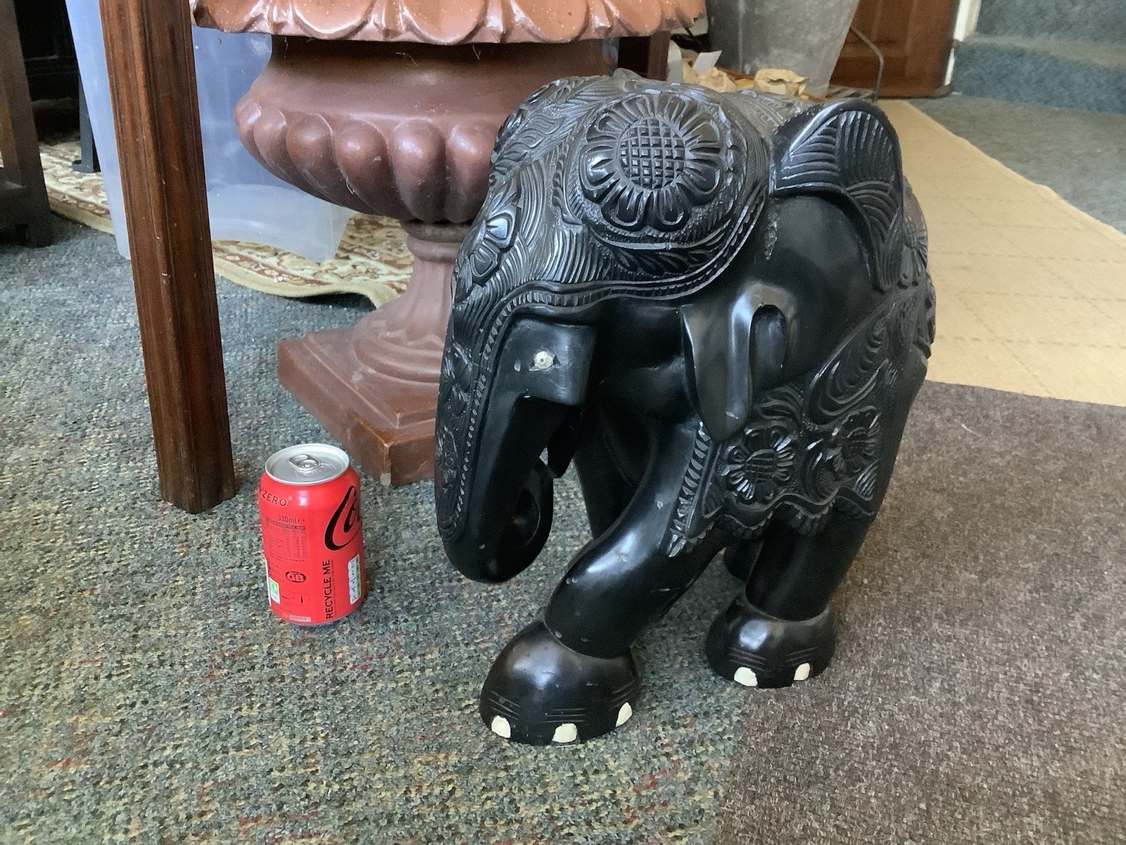 Antique Extra Large 10 kg c1920s hand Carved Ebony Elephant floral dress VGC Antique Extra Large 10 kg c1920s hand Carved Ebony Elephant floral dress VGC