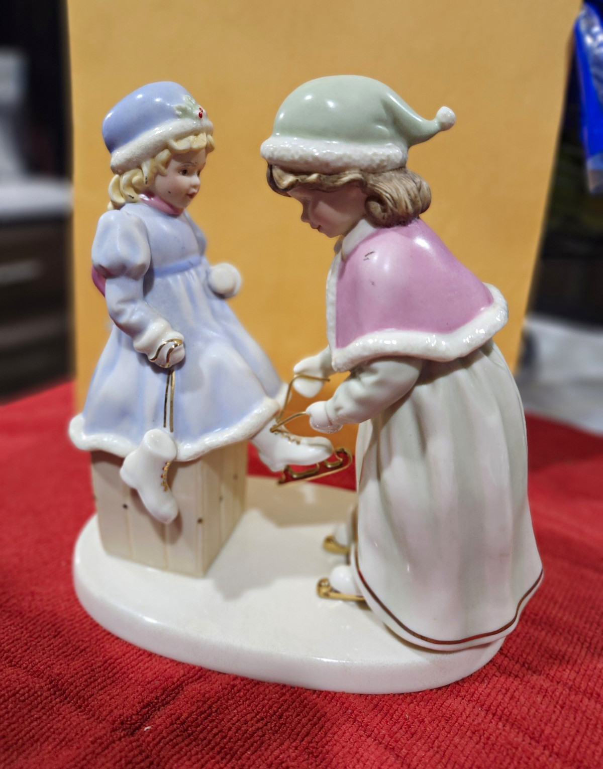 Vintage Lenox Always There For You Sandra Kuck Porcelain Hand Painted 6.5" Vintage Lenox Always There For You Sandra Kuck Porcelain Hand Painted 6.5"