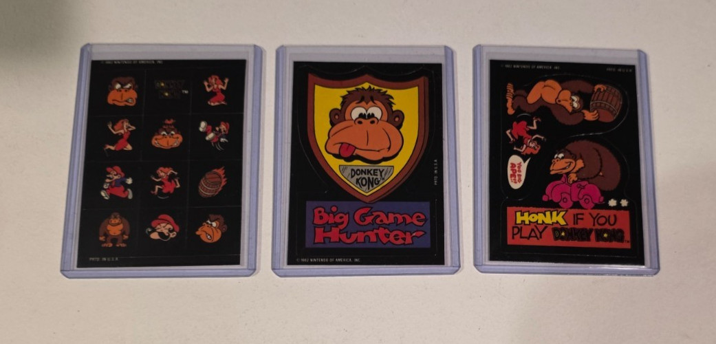 Donkey Kong Sticker Card Big Game Hunter 1982 Nintendo ☆ Authentic ☆ 3 Card Lot Donkey Kong Sticker Card Big Game Hunter 1982 Nintendo ☆ Authentic ☆ 3 Card Lot