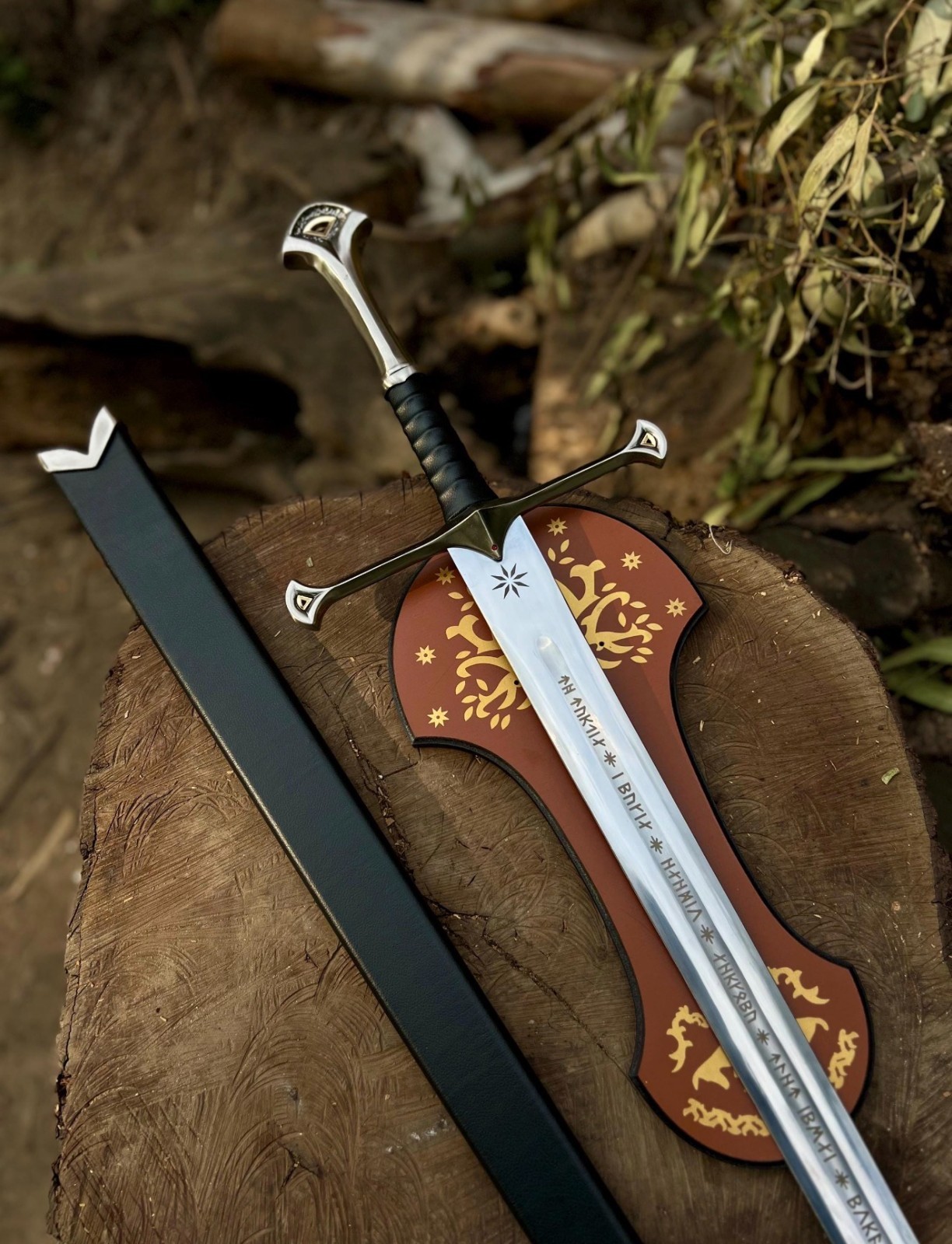 Aragorn Anduril Sword LOTR Replica Narsil Reforged Fantasy Display Gift for Him Aragorn Anduril Sword LOTR Replica Narsil Reforged Fantasy Display Gift for Him