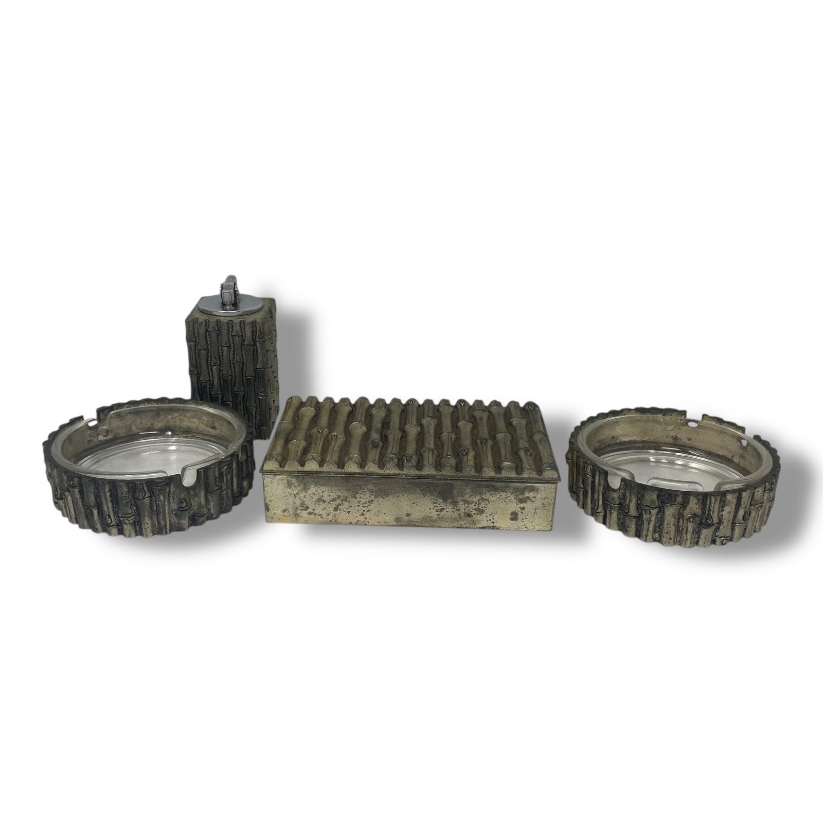 Vintage Table Smoking Set Bamboo Design 4 Piece Set Ashtrays Lighter Storage Box Vintage Table Smoking Set Bamboo Design 4 Piece Set Ashtrays Lighter Storage Box