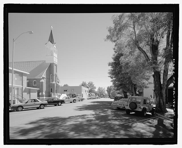 Photo:Lakeview Historic District G St Church Street View 1980s Cars Trees