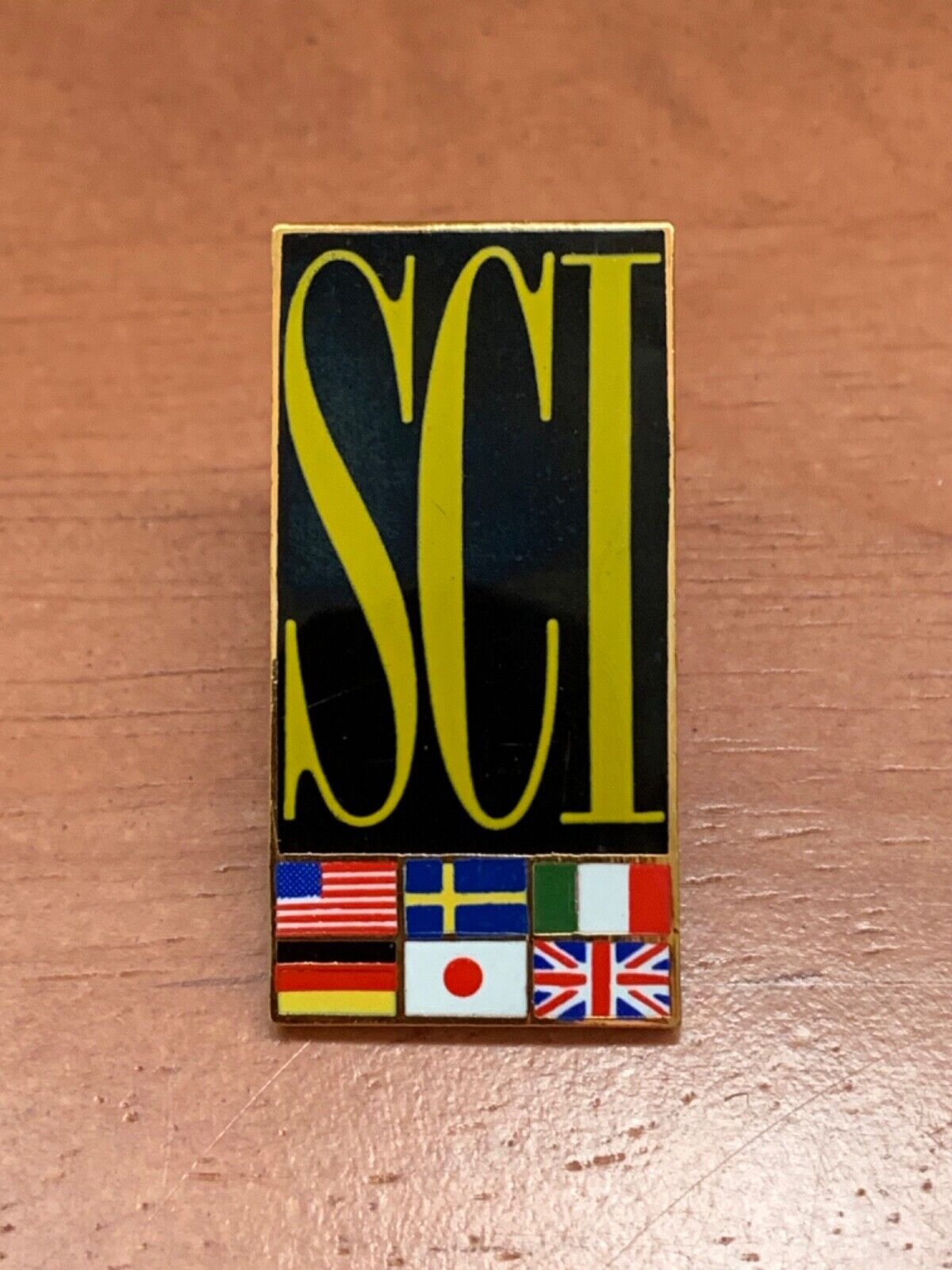 Vintage SCI USA Sweden Italy Germany Japan UK FLAGS PIN