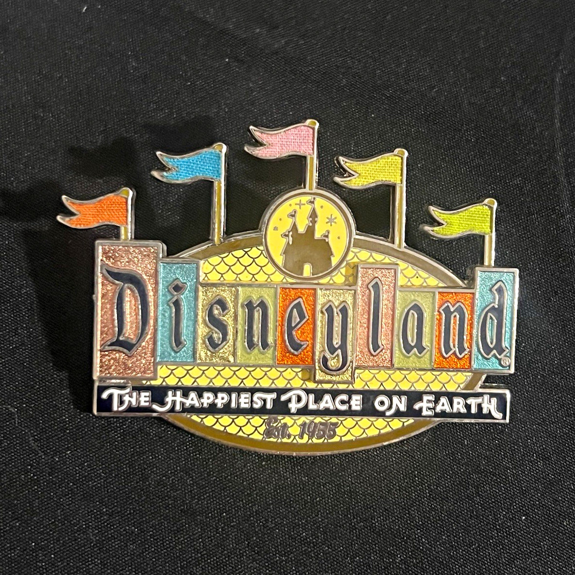 Disney Disneyland 50th Anniversary Happiest Place on Earth Glitter Pin 2015