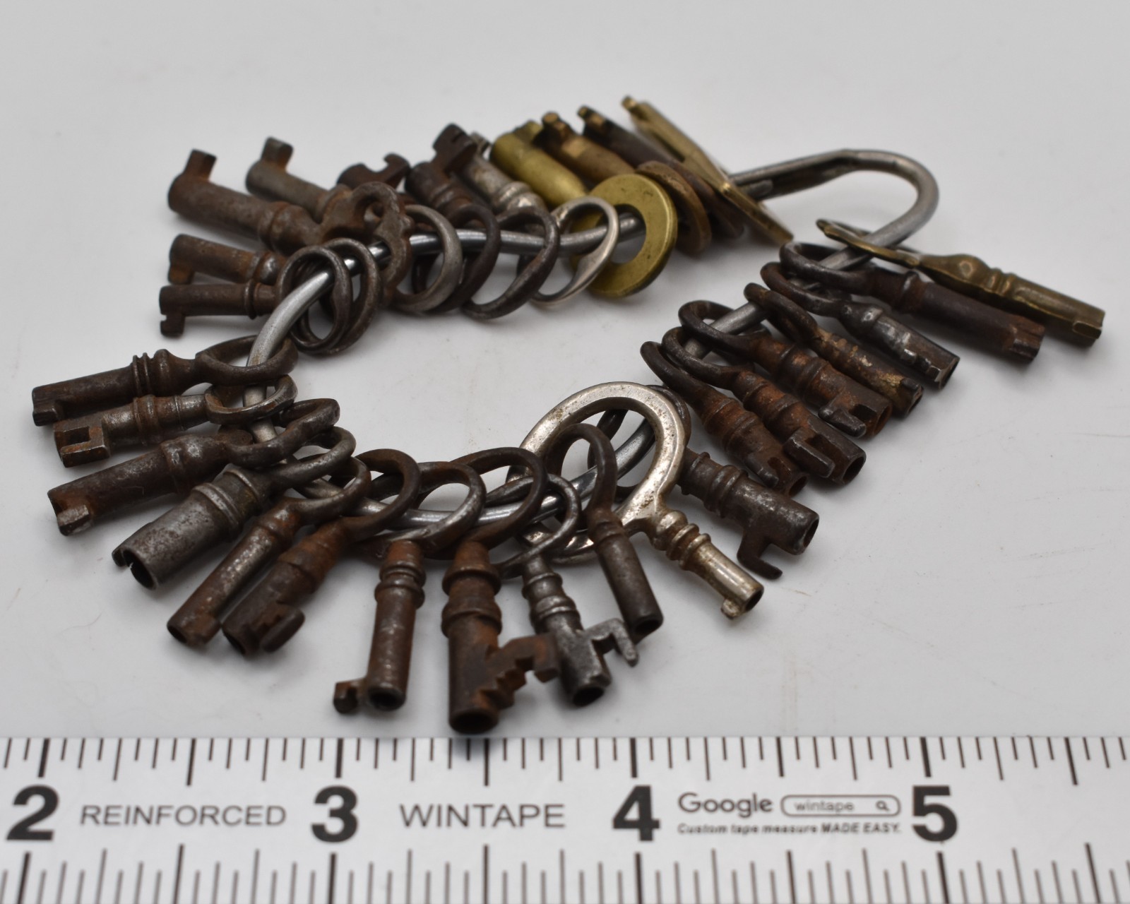 Lot of 30 Antique Small Barrel Keys
