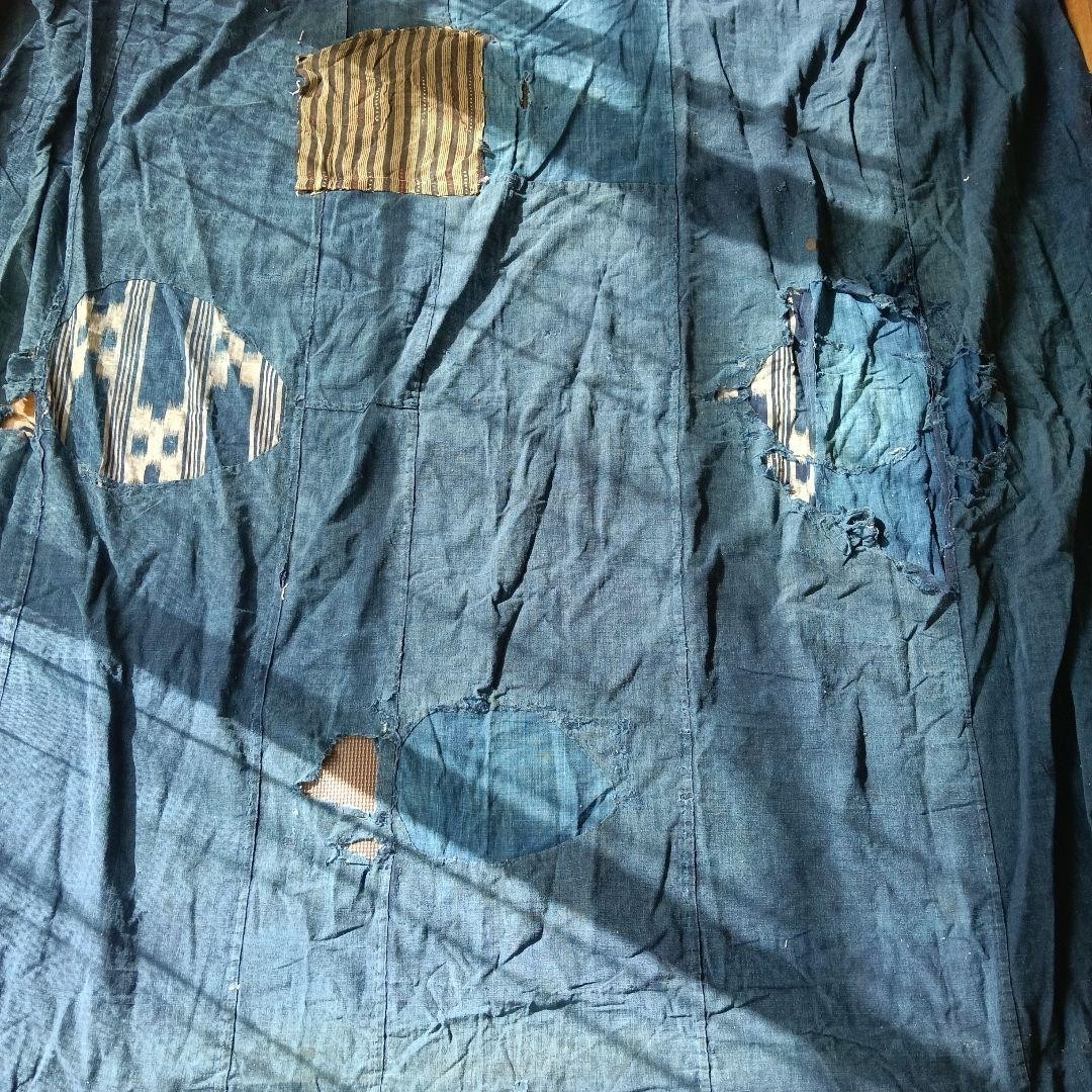 Japanese Vintage Indigo Boro Patchwork Cotton Textile Kasuri Fabric 71x67 inches Japanese Vintage Indigo Boro Patchwork Cotton Textile Kasuri Fabric 71x67 inches