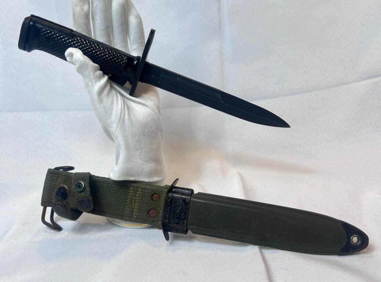 US M6 Aerial Cutlery Co. 1960–62 With M8A1 VP CO Scabbard