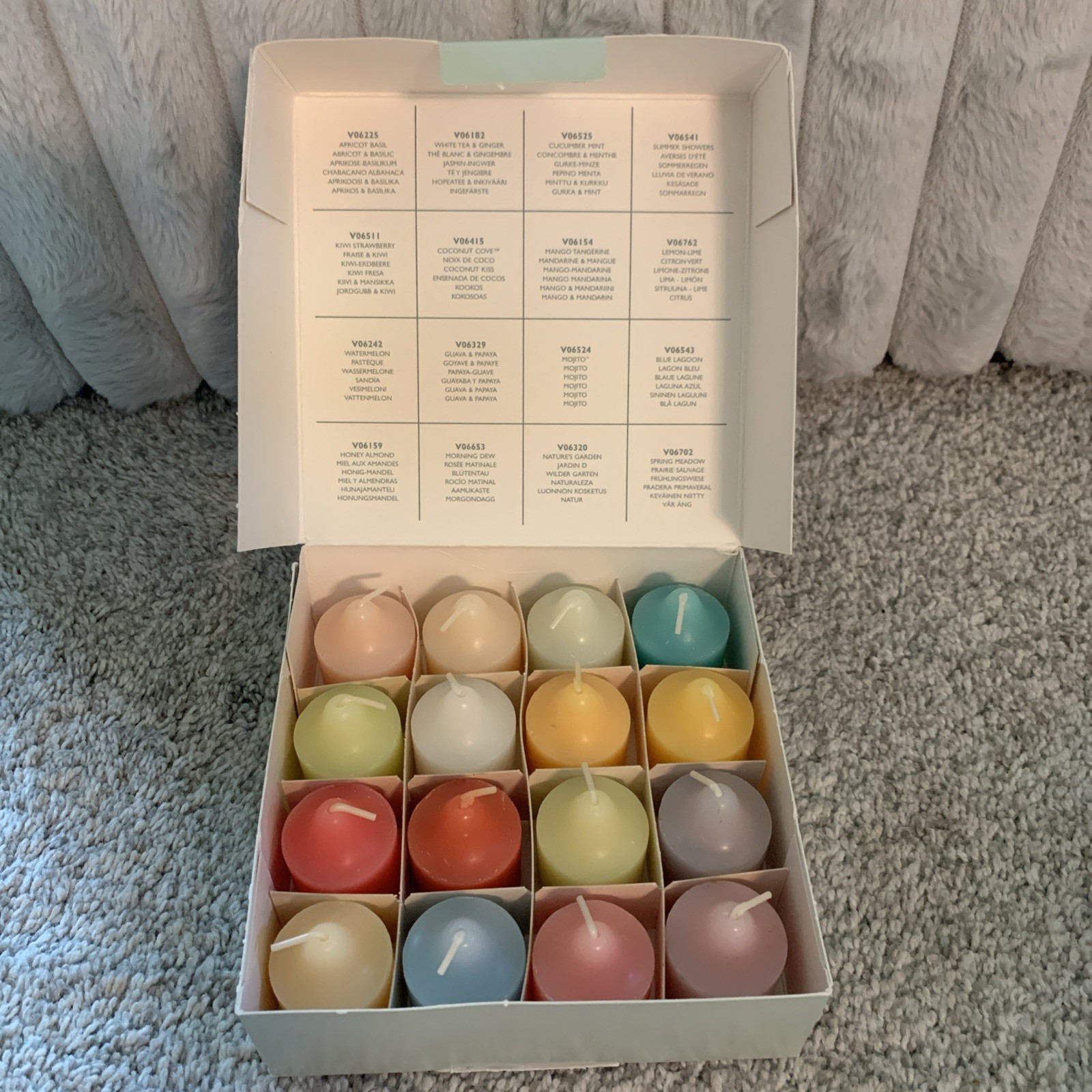 16 Votive Partylite Sampler In Box Cs0208 New Old Stock 16 Votive Partylite Sampler In Box Cs0208 New Old Stock