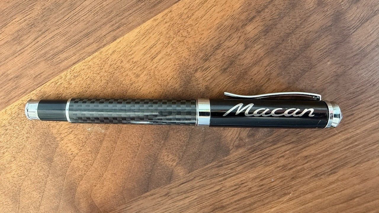 Porsche Macan Pen Carbon Fiber Design Dealer Car Delivery Gift Collectible Porsche Macan Pen Carbon Fiber Design Dealer Car Delivery Gift Collectible