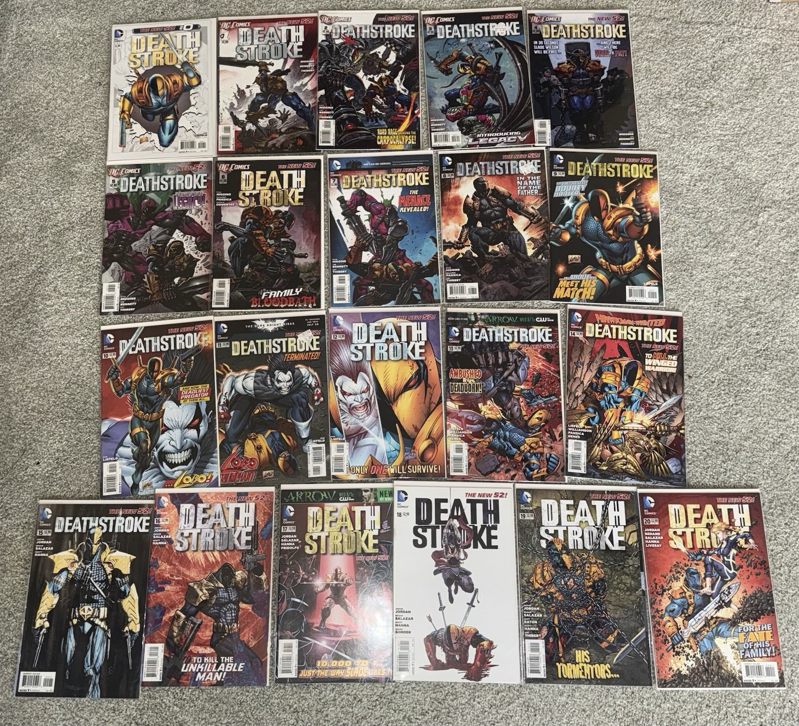 Comic Book Lot Deathstroke #1-20 (The New 52) - Kyle Higgins - 2011 - DC Comics Comic Book Lot Deathstroke #1-20 (The New 52) - Kyle Higgins - 2011 - DC Comics