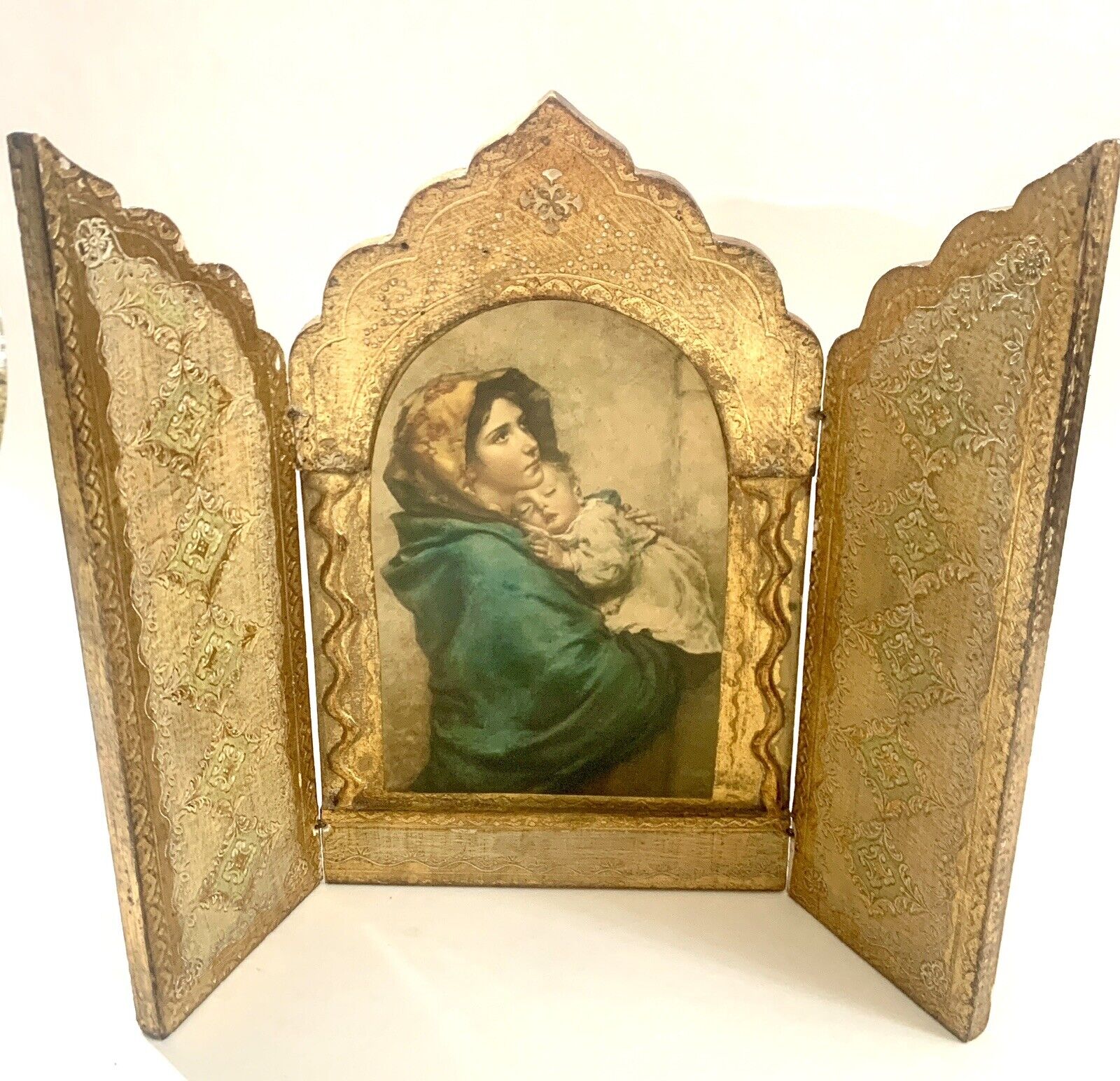 Vintage Florentine Icon Madonna and Child Triptych Gilt Wood Italy 8.5” x 10”